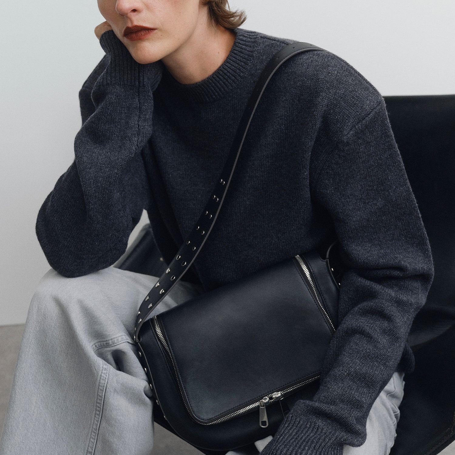 Anya hindmarch shoulder bag online