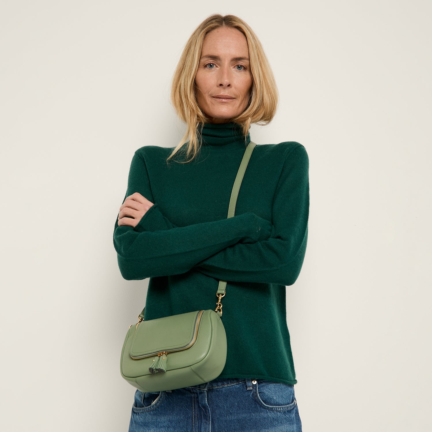 Anya hindmarch vere tote online