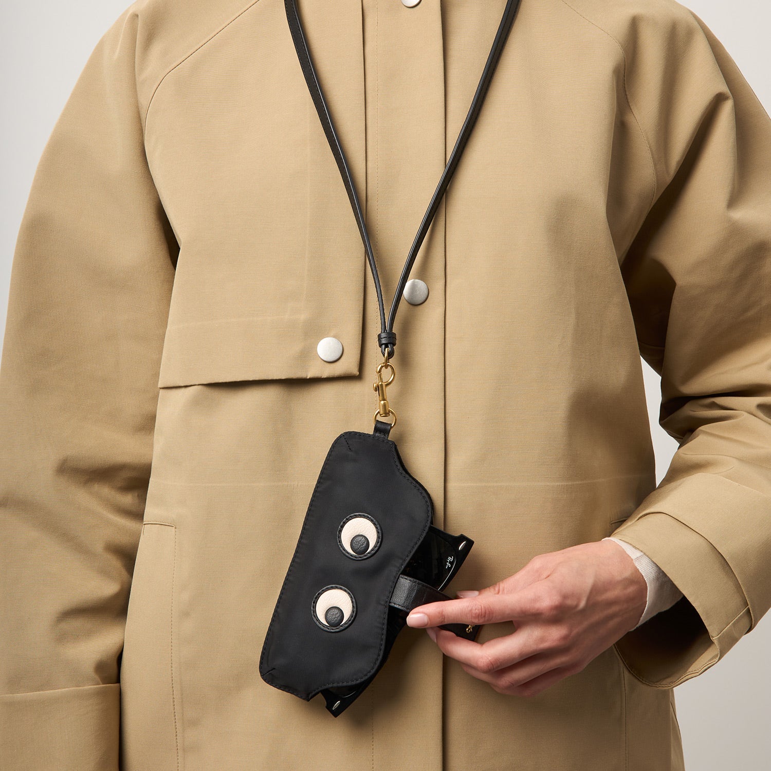 Eyes Glasses Pouch | Anya Hindmarch US