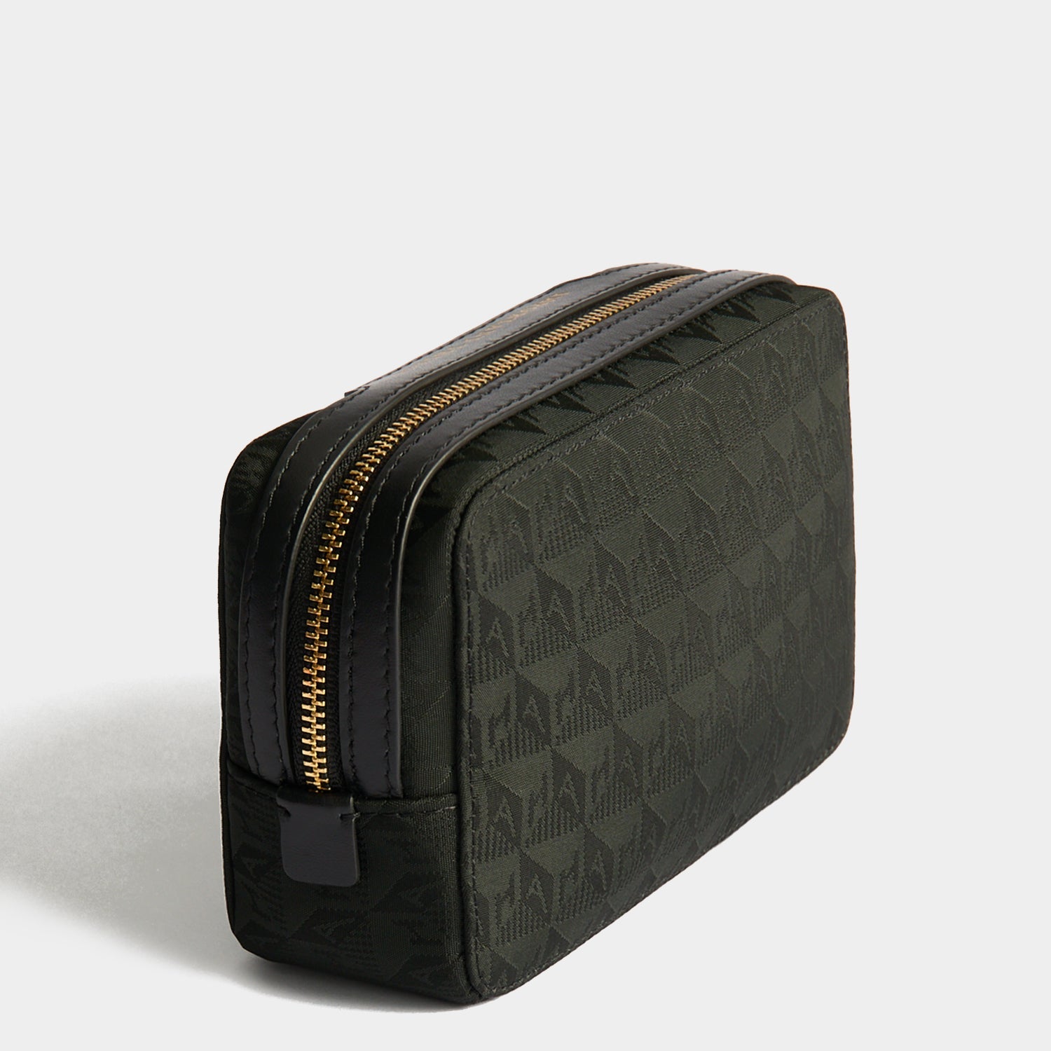 Logo Important Things Pouch | Anya Hindmarch US