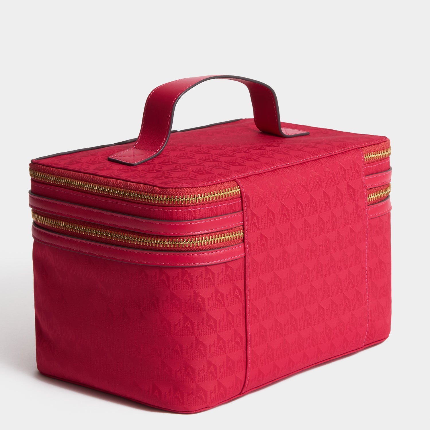 Logo Vanity Kit | Anya Hindmarch US