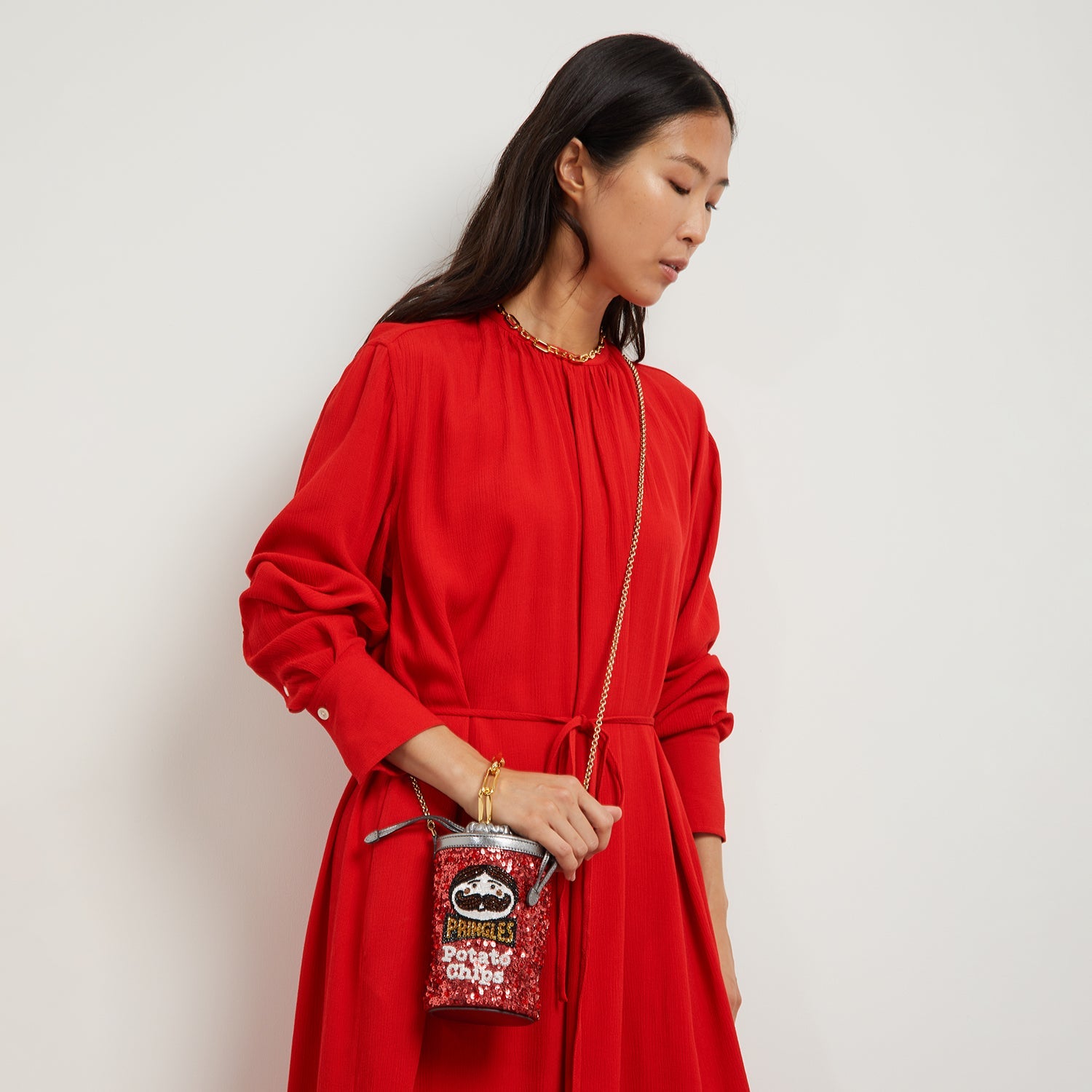 Anya Brands Pringles Mini Bucket Bag -

                  
                    Sequins in Red -
                  

                  Anya Hindmarch US
