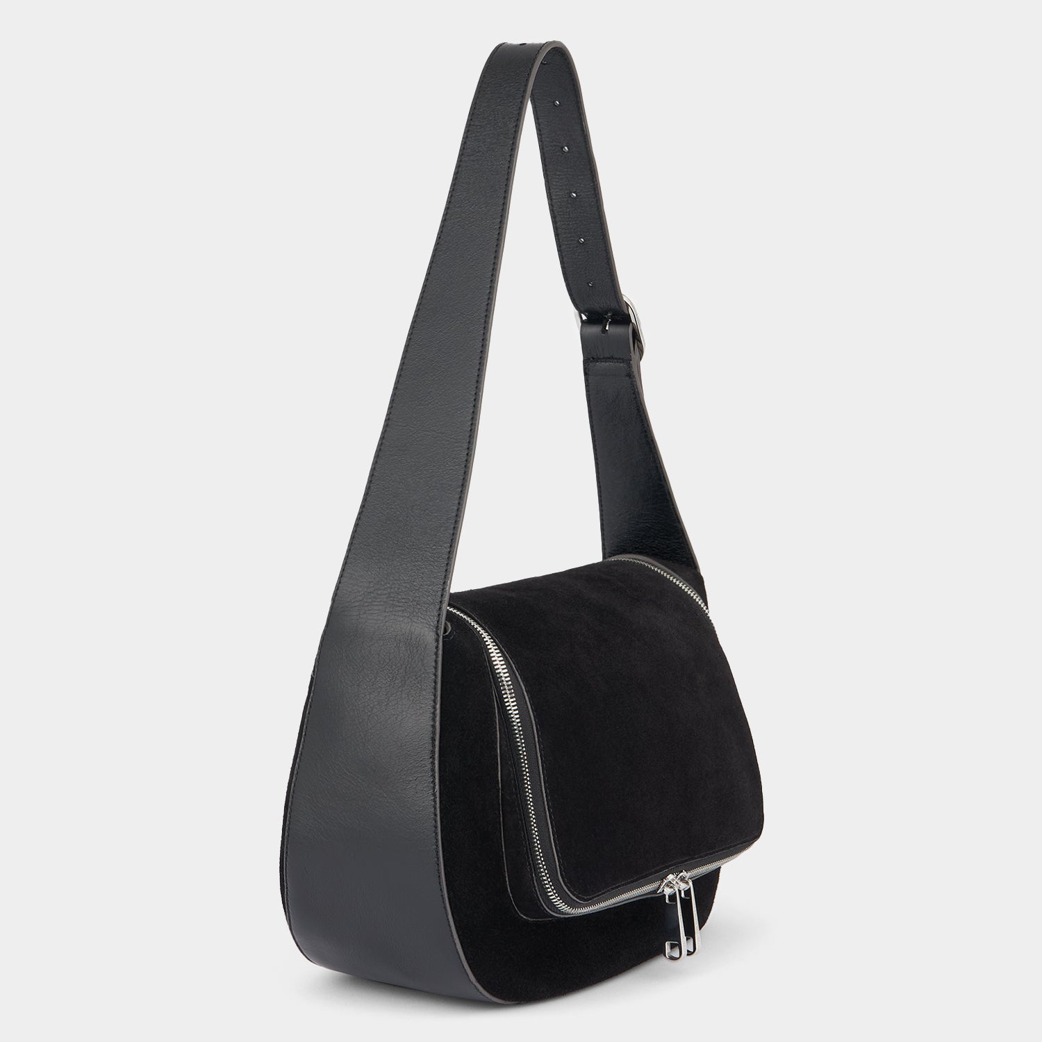 Vere Shoulder Bag