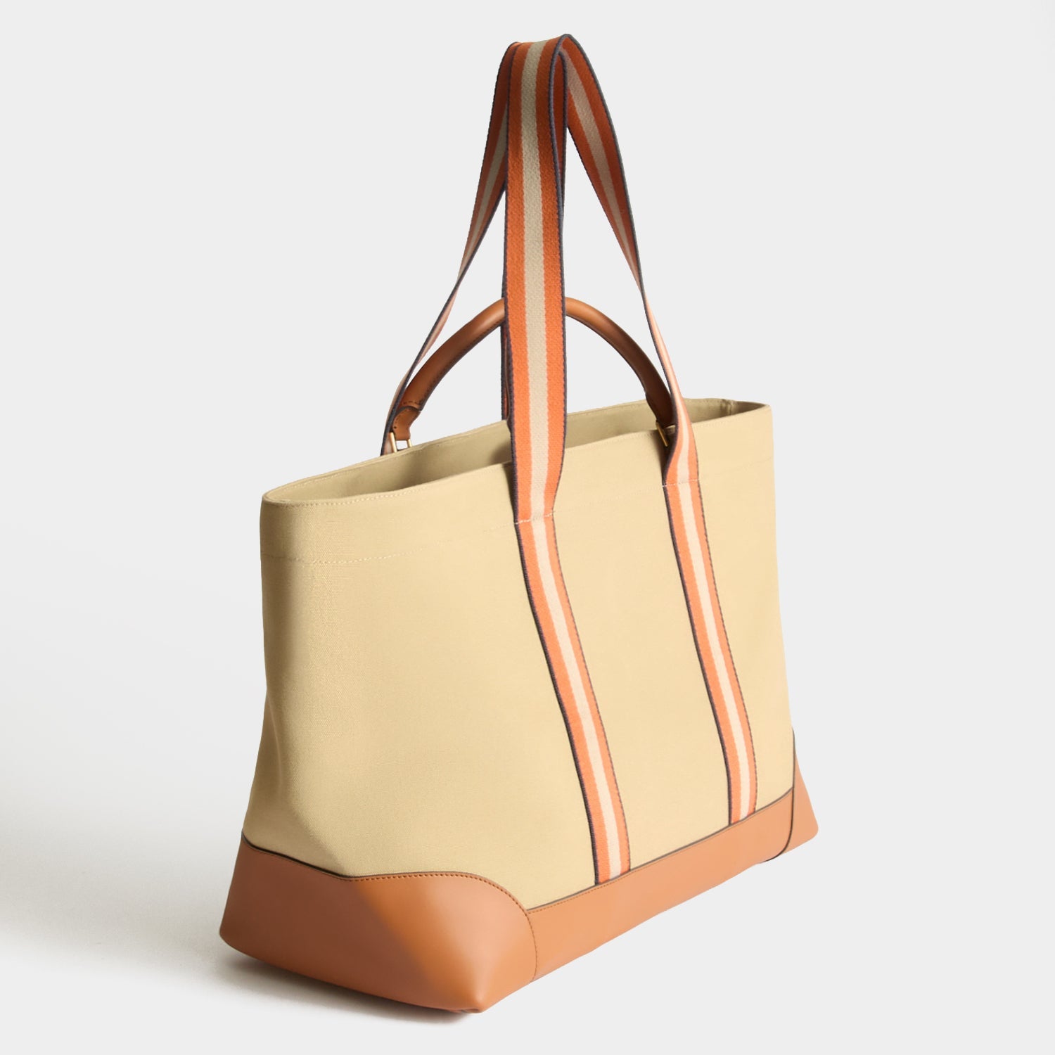 ANYA HINDMARCH トートバッグ レザー ベージュ Bespoke Walton E/W Tote | Anya Hindmarch US