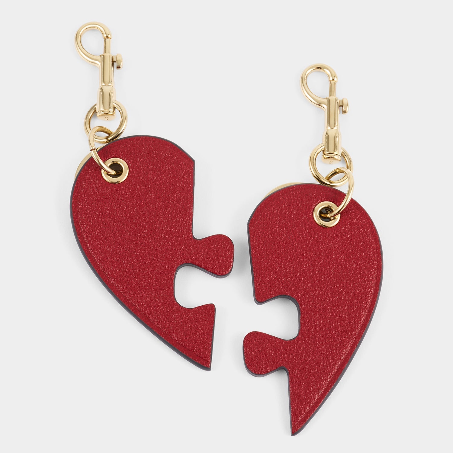 WANDA HEART CHARM