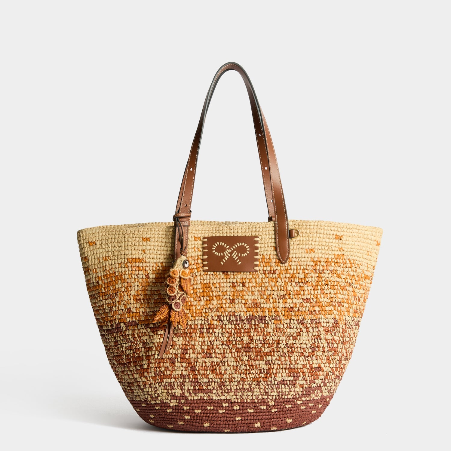 Anya Hindmarch かごバッグ ナチュラル Raffia Dégradé Large Round Basket | Anya Hindmarch US
