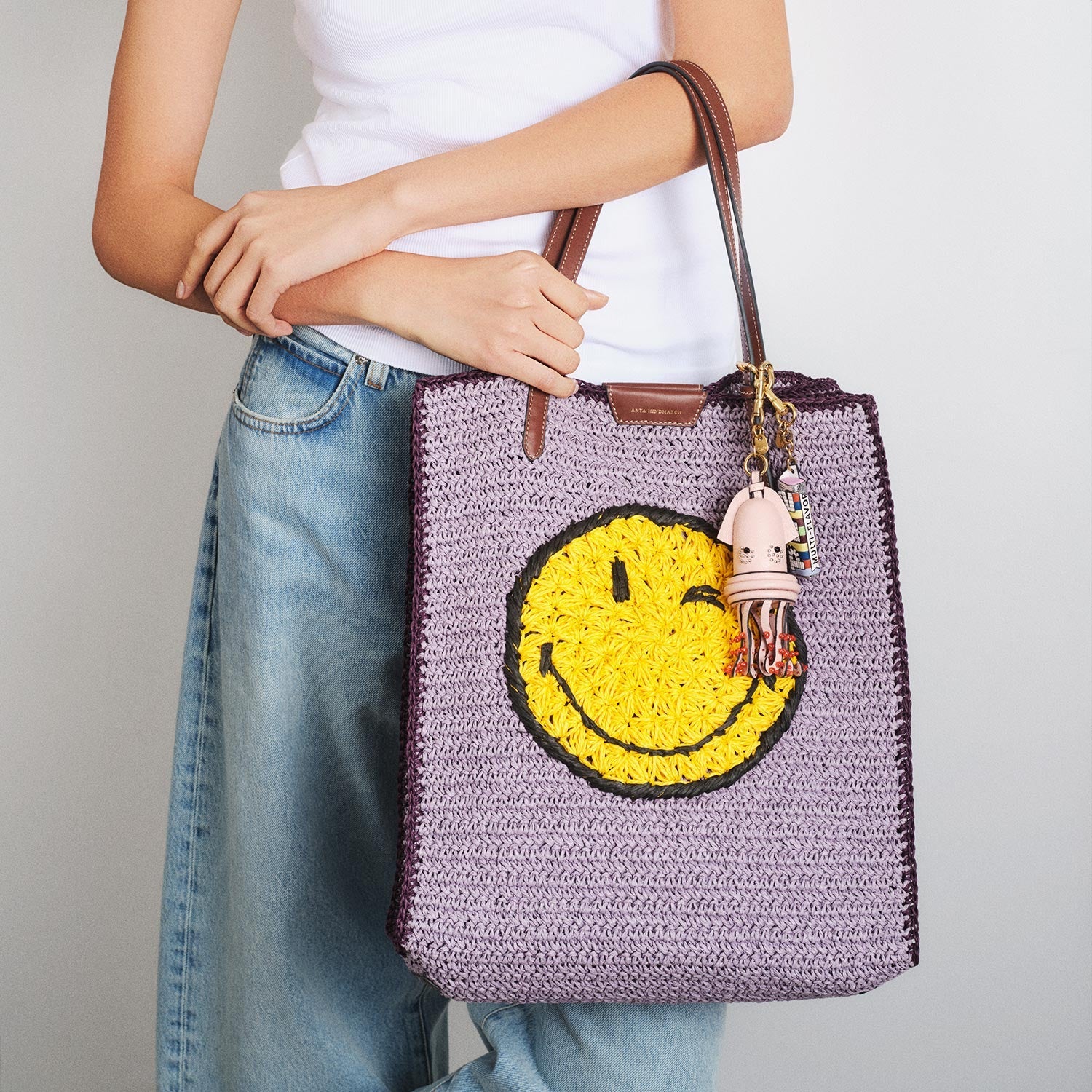 N/S Paper Raffia Wink Tote | Anya Hindmarch US