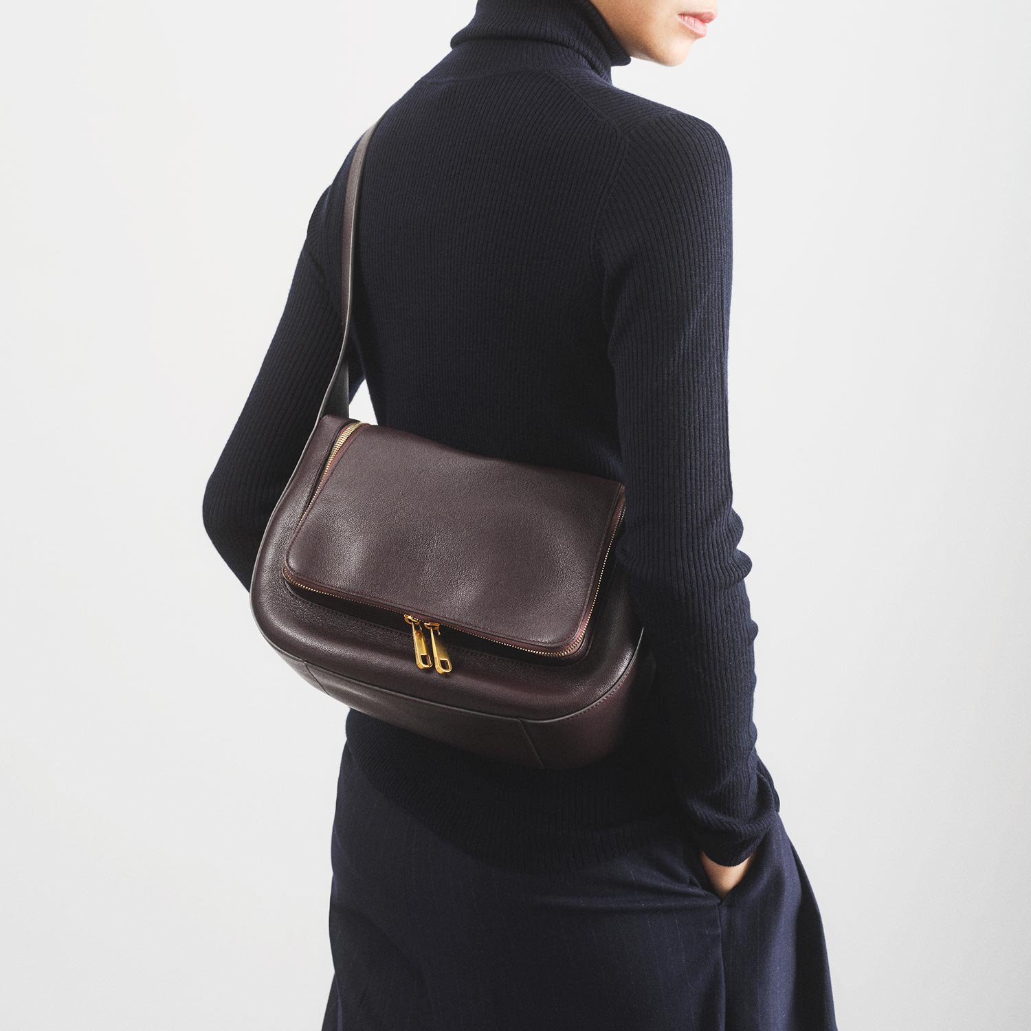 Vere Shoulder Bag | Anya Hindmarch US