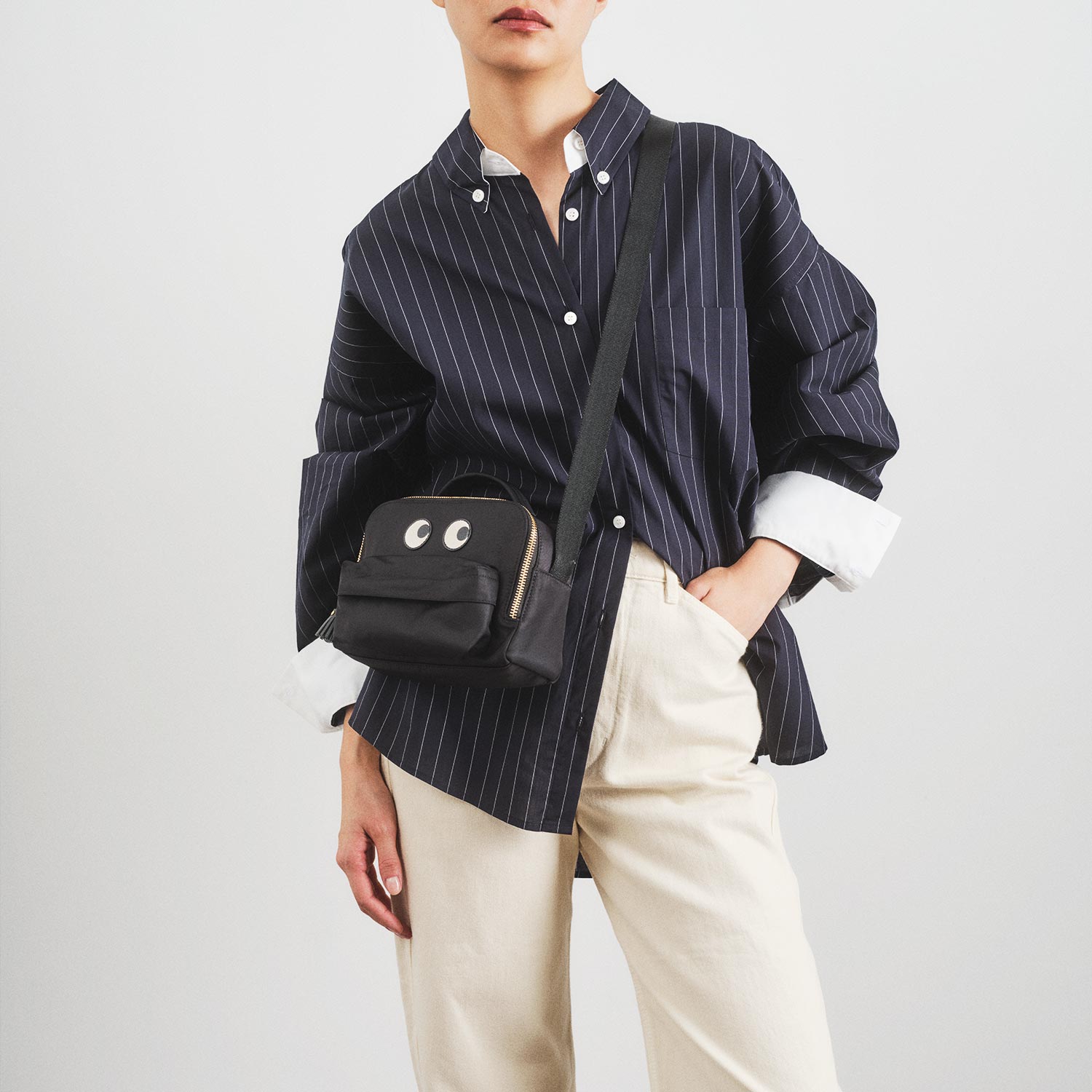 アニヤハインドマーチ　 Neeson Box Eyes Cross Body Eyes Cross-body | Anya Hindmarch US