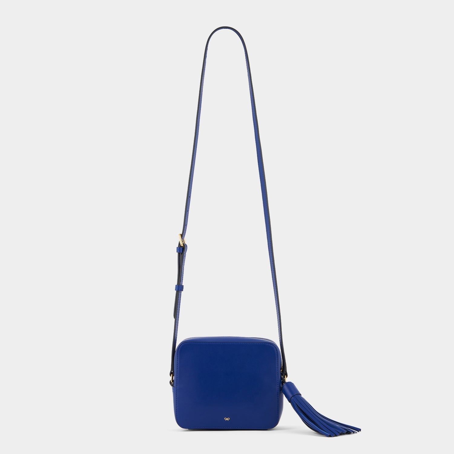 Wink Cross-body -

                  
                    Circus Leather in Dark Blue -
                  

                  Anya Hindmarch US
