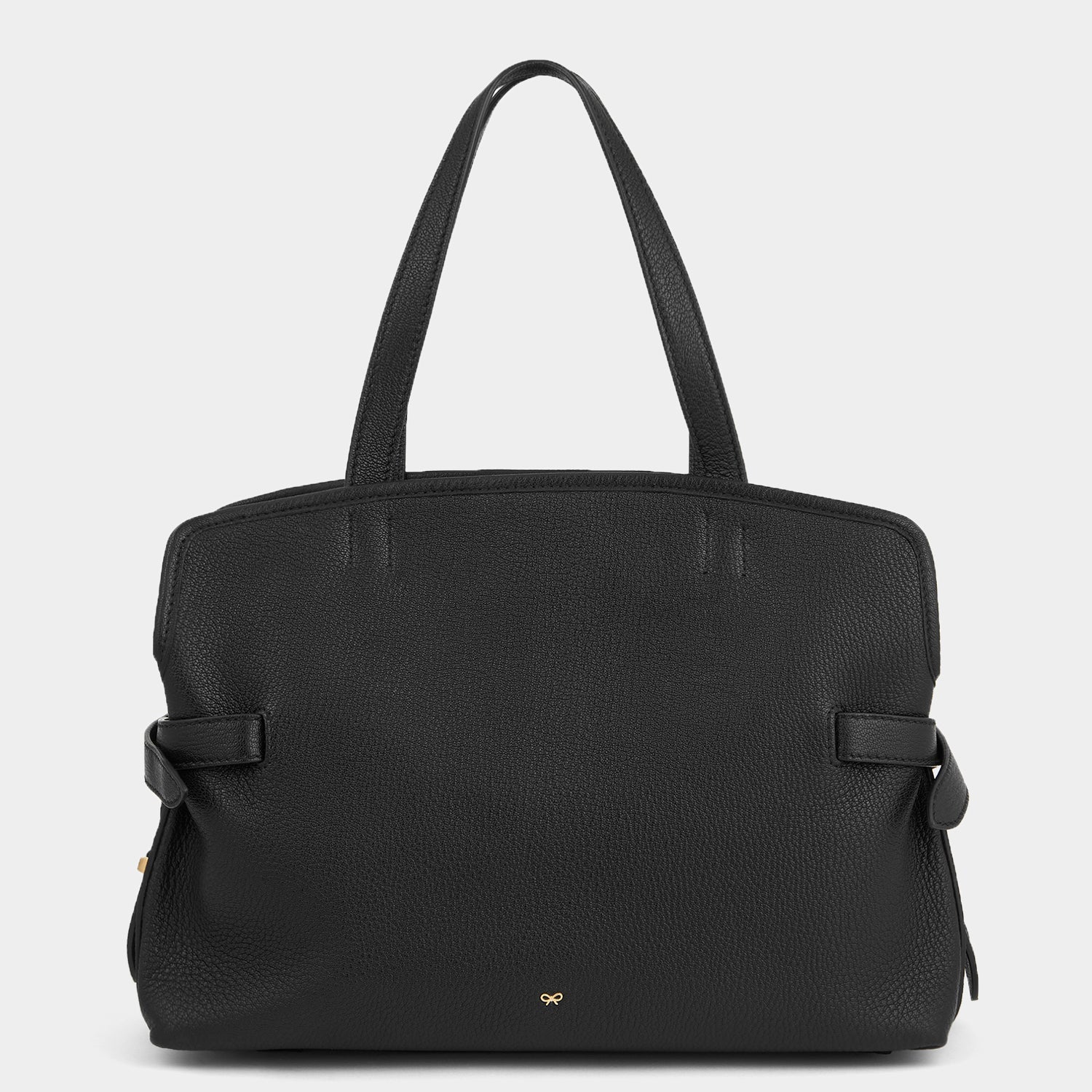 Wilson Shoulder Bag -

                  
                    Grain Leather in Black -
                  

                  Anya Hindmarch US
