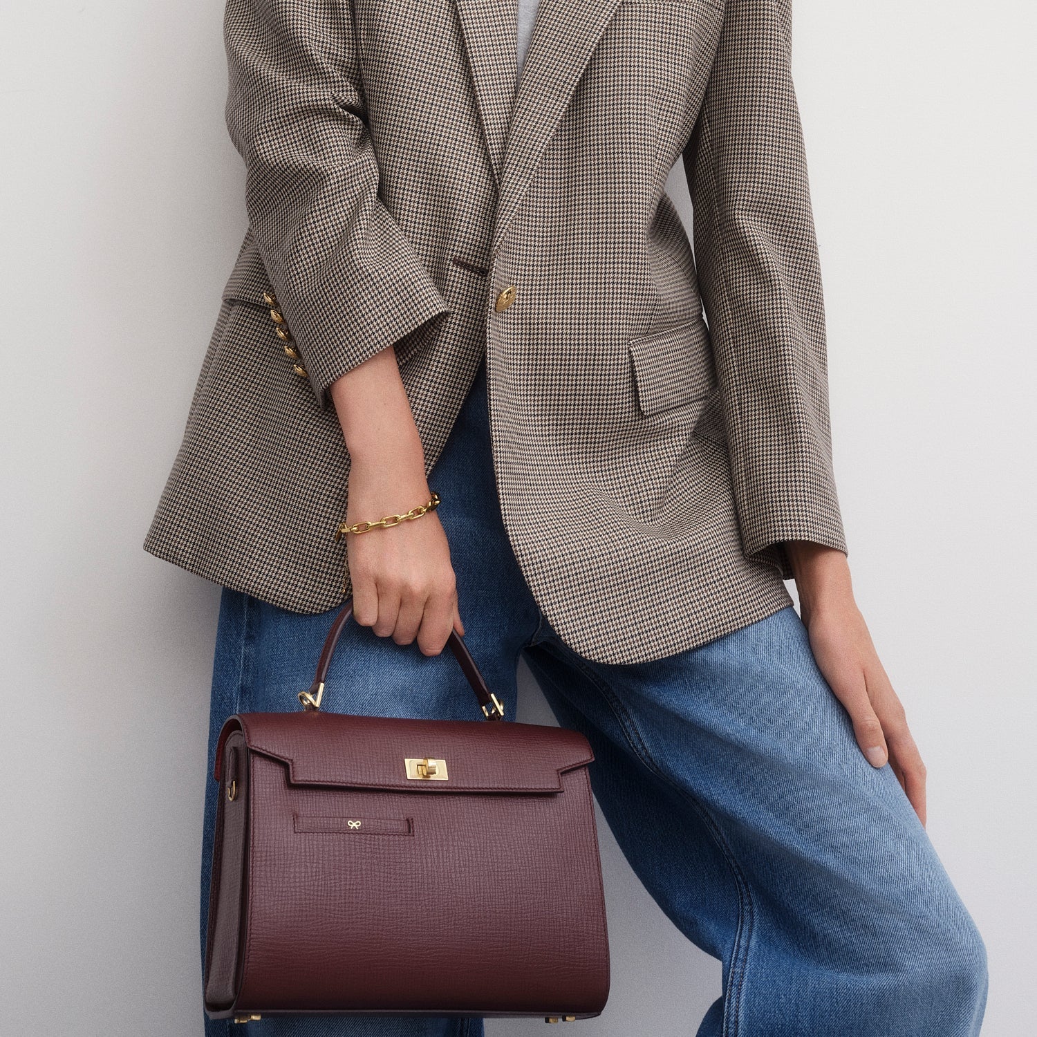 Mortimer Top Handle -

          
            Crosshatch Leather in Barolo Red  -
          

          Anya Hindmarch US
