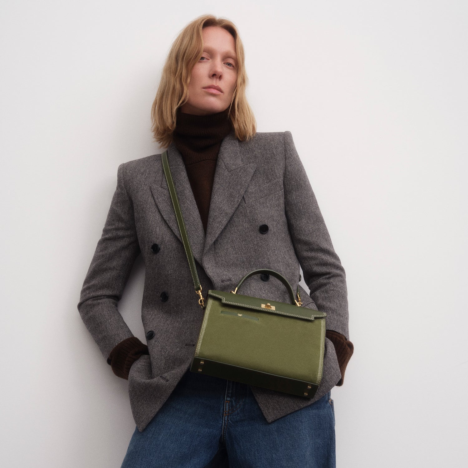 Mortimer Stitch Top Handle -

          
            Suede Leather in Bonsai Green -
          

          Anya Hindmarch US
