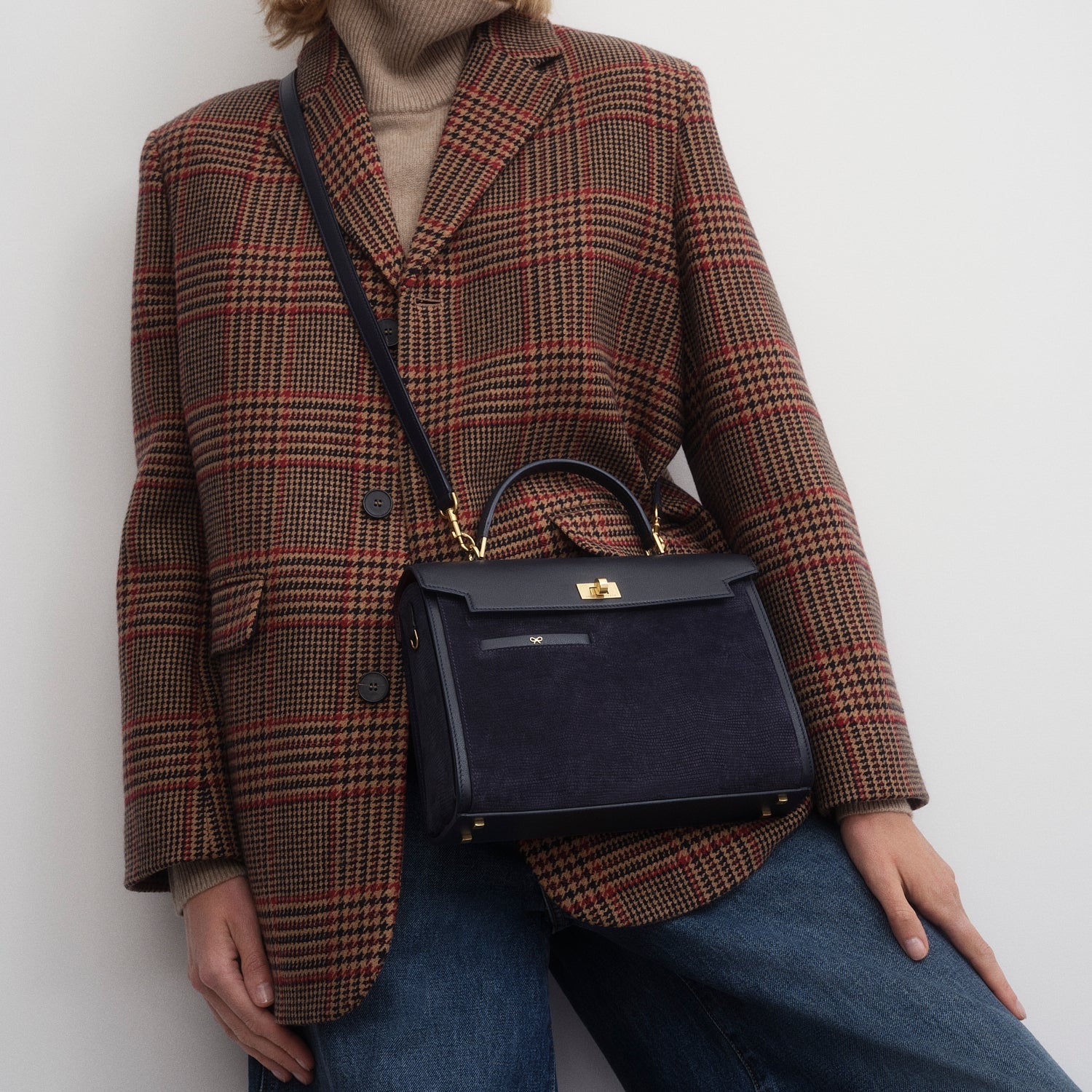 Mortimer Top Handle -

          
            Smooth Leather in Marine Blue -
          

          Anya Hindmarch US
