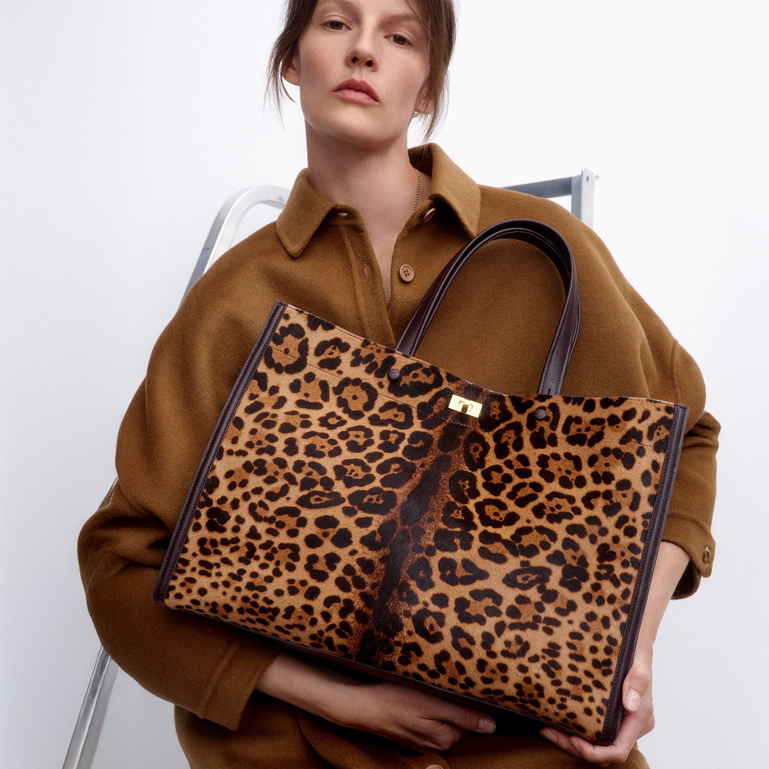 Mortimer Leopard Tote -

          
            Calf Leather in Leopard -
          

          Anya Hindmarch US
