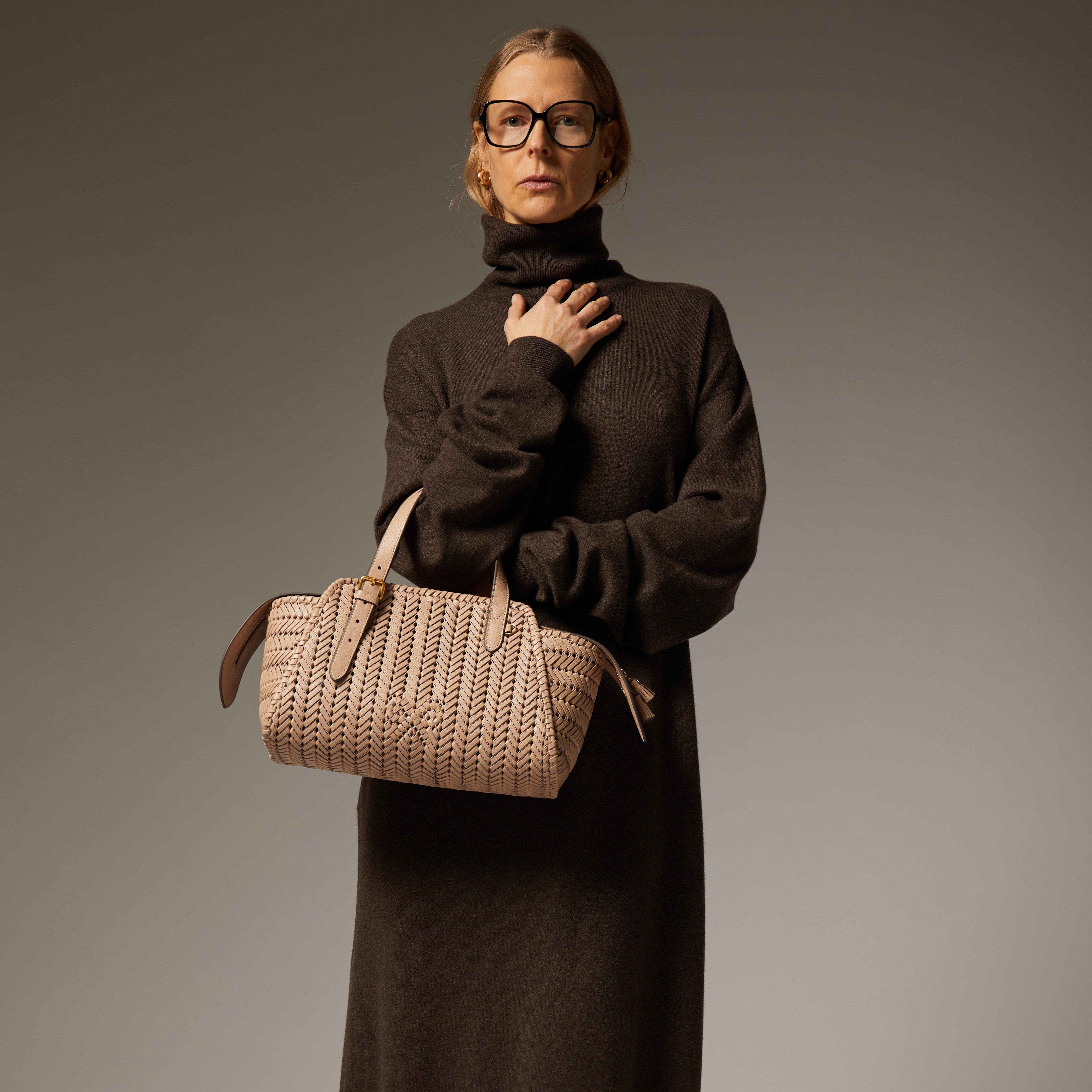 Cara Delevingne Mulberry Bag: See Her New Autumn/Winter 2015 Collection |  HuffPost UK Style