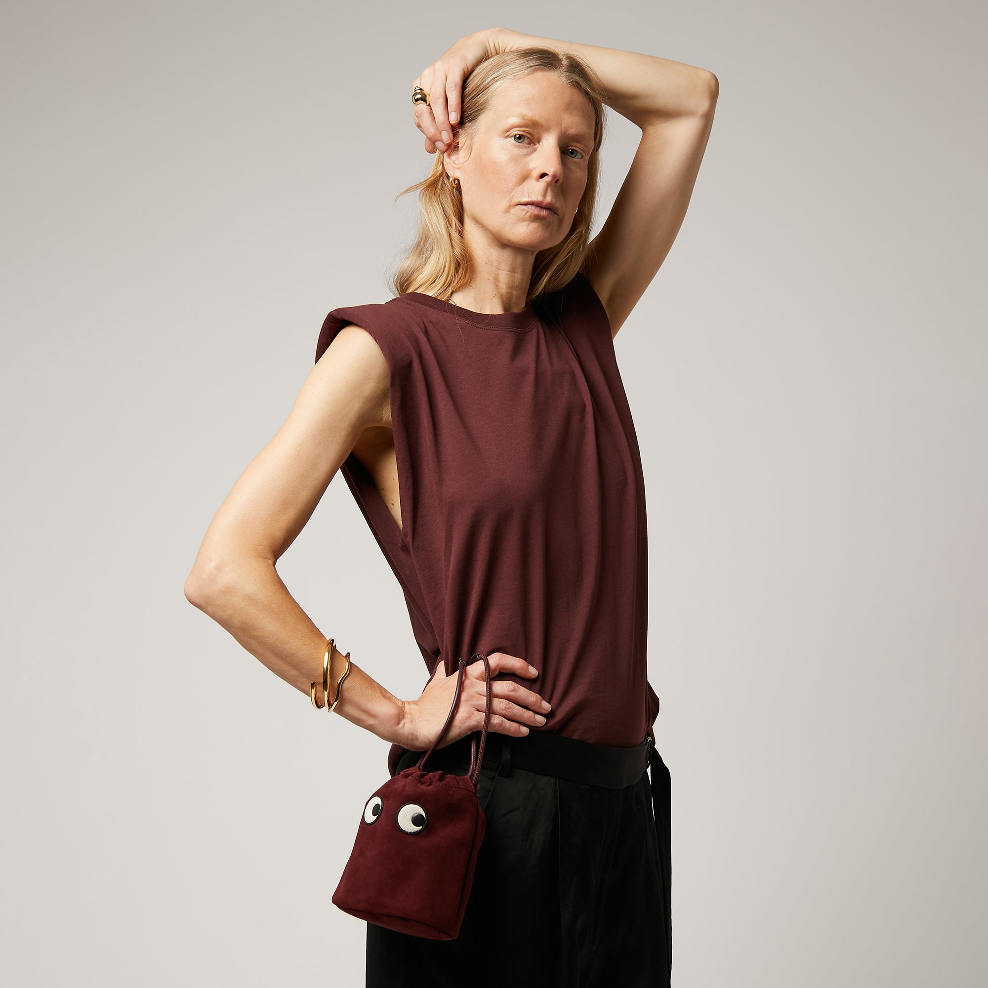 Eyes Drawstring Pouch -

                  
                    Kid Suede in Burgundy -
                  

                  Anya Hindmarch US
