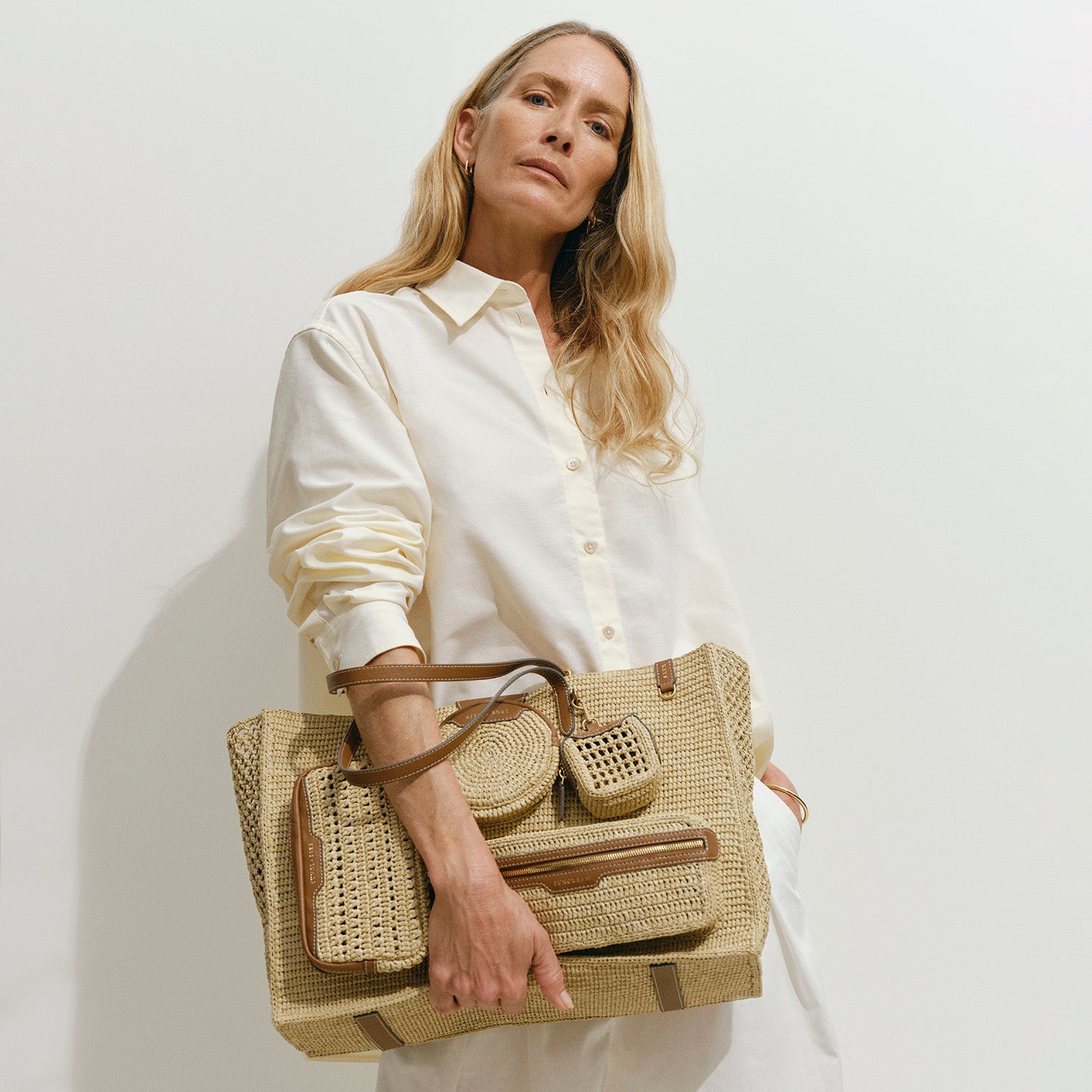 E/W Raffia Holiday Tote -

          
            Raffia in Natural -
          

          Anya Hindmarch US
