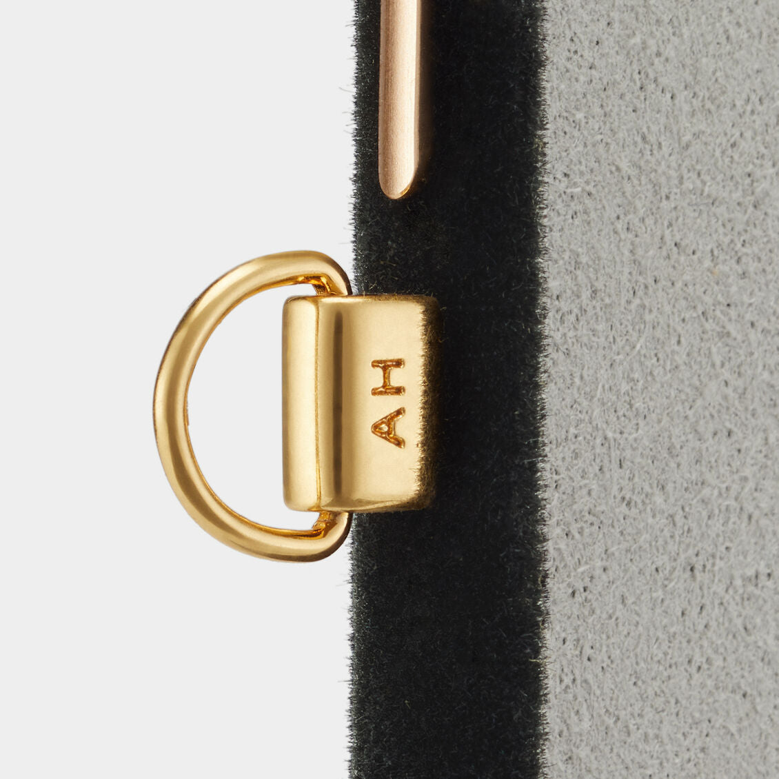 Velvet iPhone X/XS Case -

          
            Velvet in Black -
          

          Anya Hindmarch US
