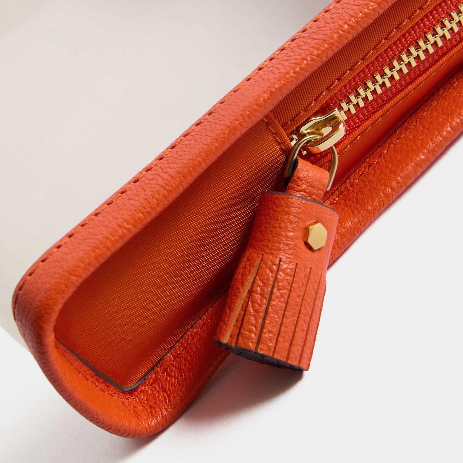 Things Pouch | Anya Hindmarch US