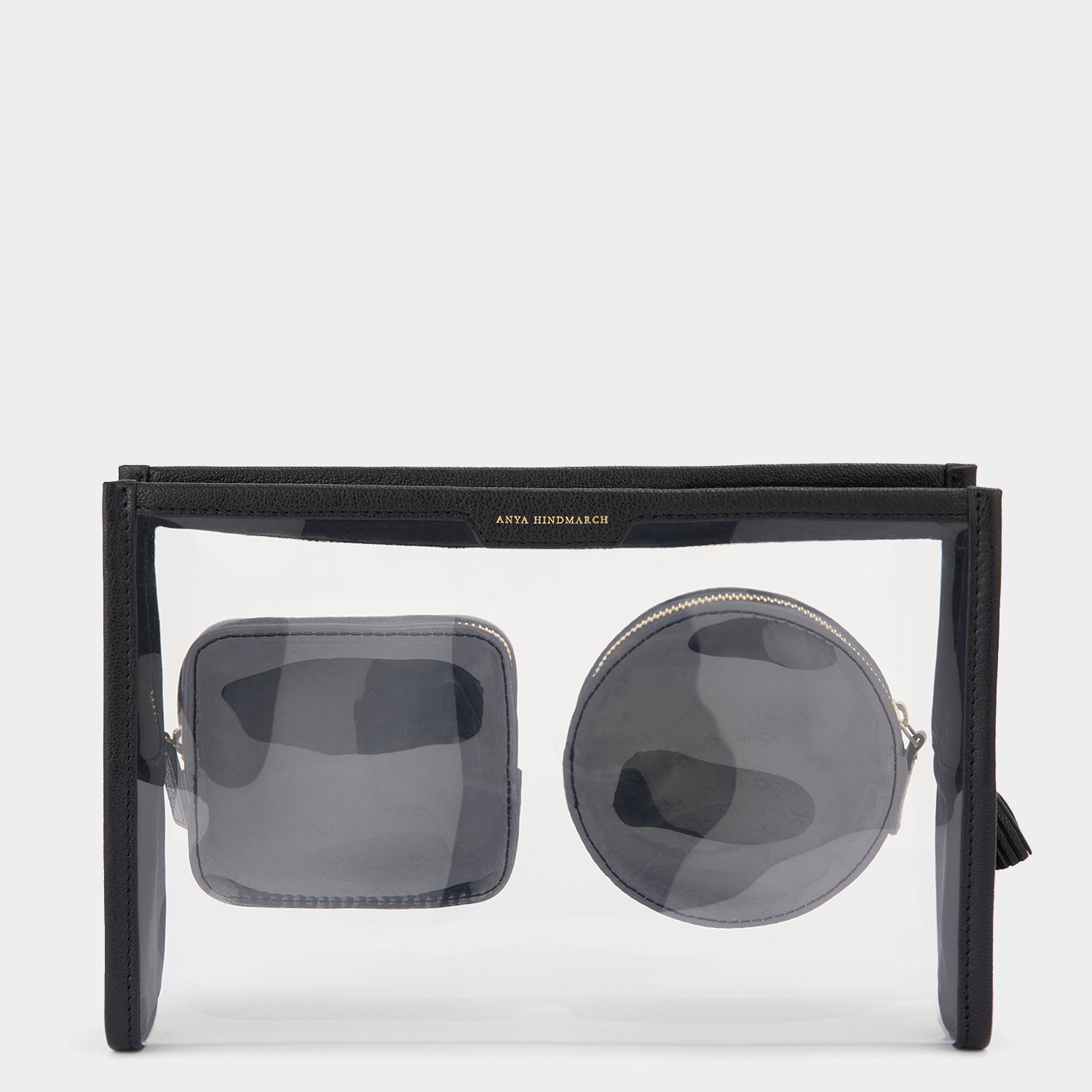 Golf Multi Pocket Pouch -

                  
                    Capra Leather in Black -
                  

                  Anya Hindmarch US
