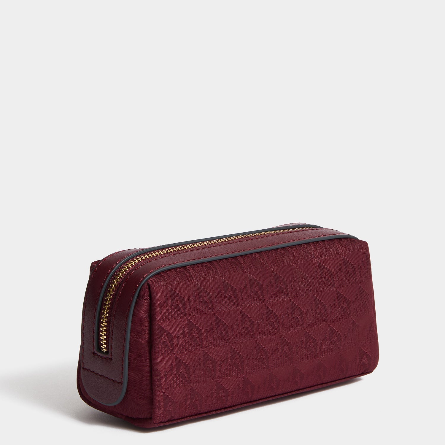 Logo Girlie Stuff Pouch -

          
            Recycled Nylon in Medium Red -
          

          Anya Hindmarch US
