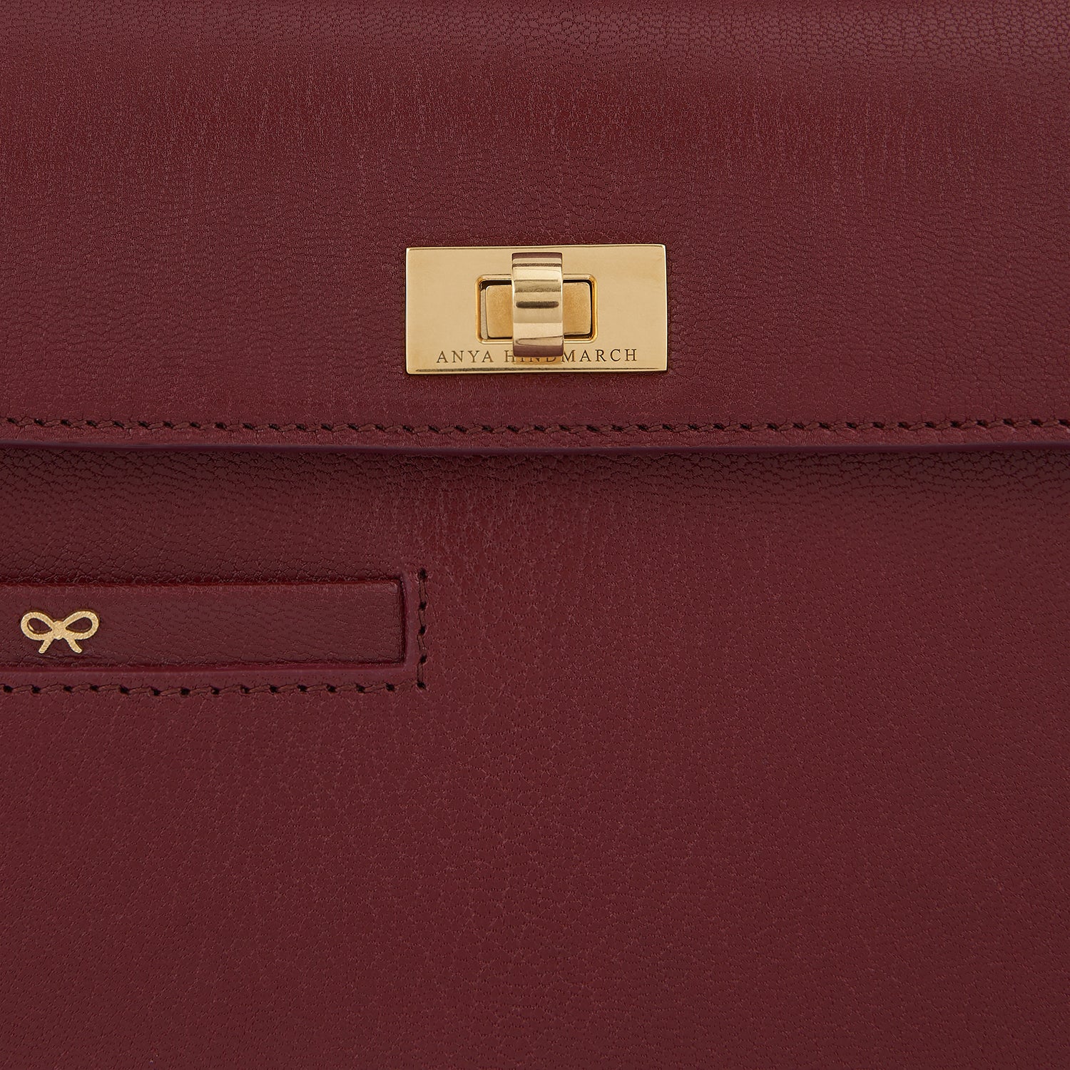 Mortimer Top Handle -

                  
                    Leather in Rosewood -
                  

                  Anya Hindmarch US
