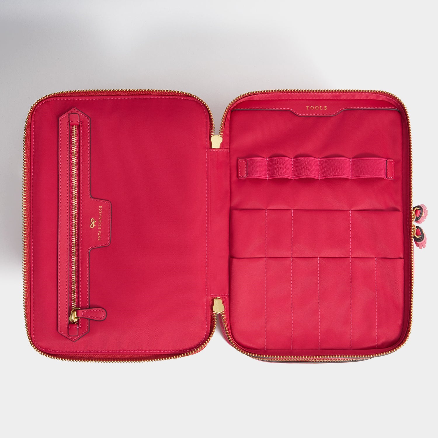 Logo Vanity Kit -

          
            Recycled Nylon in Magenta -
          

          Anya Hindmarch US
