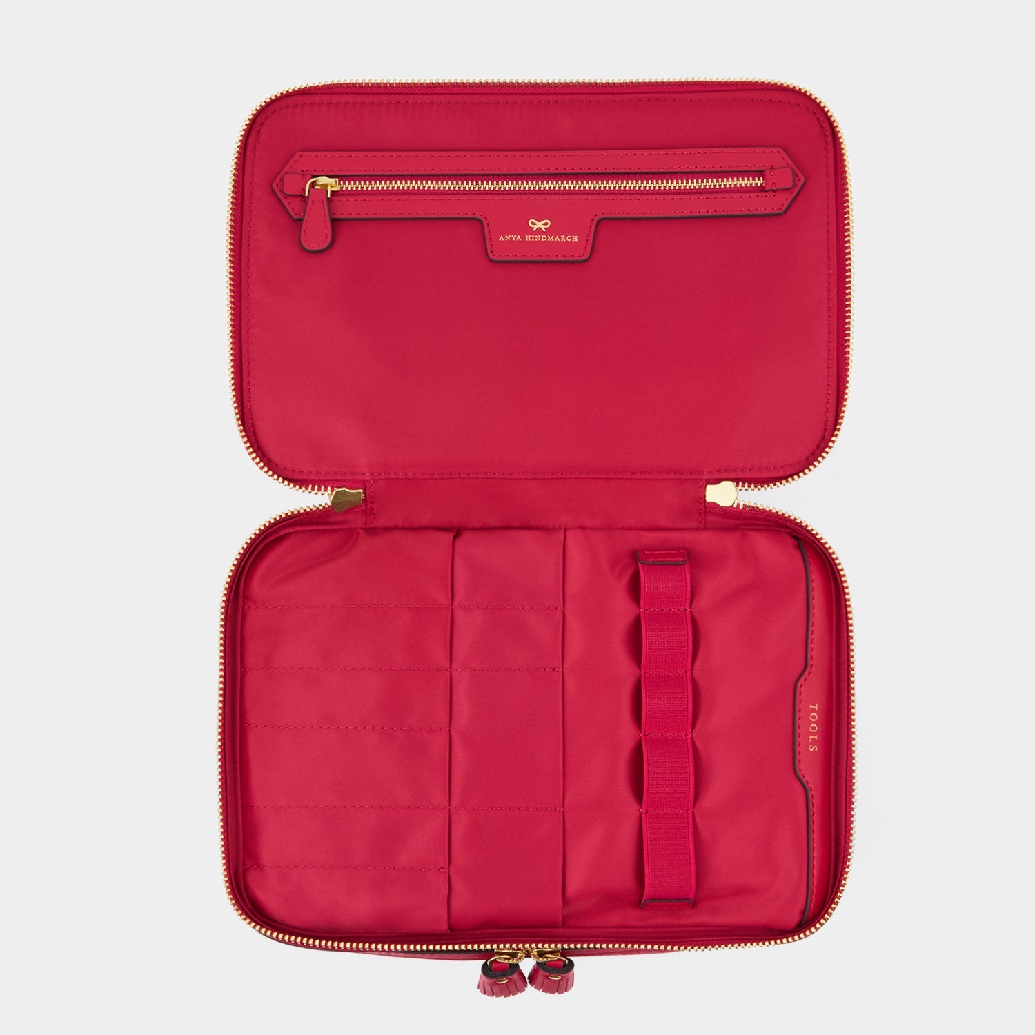 Logo Vanity Kit -

          
            Recycled Nylon in Magenta -
          

          Anya Hindmarch US
