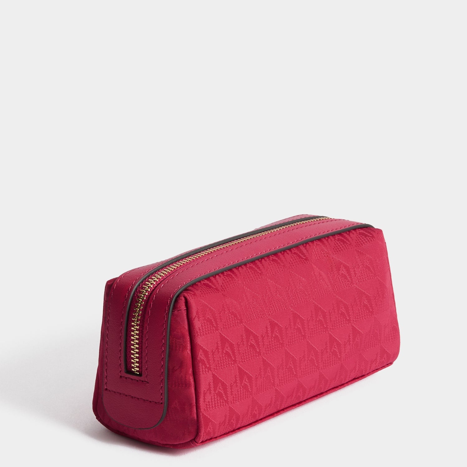 Logo Girlie Stuff Pouch -

          
            Recycled Nylon in Magenta -
          

          Anya Hindmarch US
