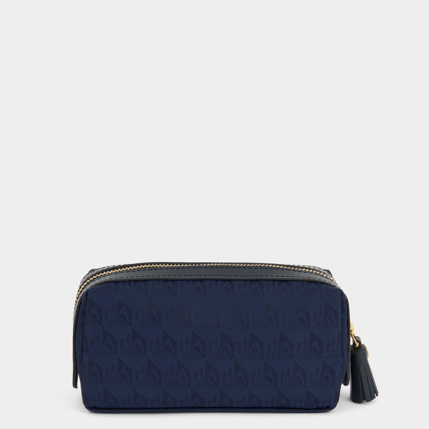 Logo Girlie Stuff Pouch -

                  
                    Recycled Nylon in New Marine -
                  

                  Anya Hindmarch US
