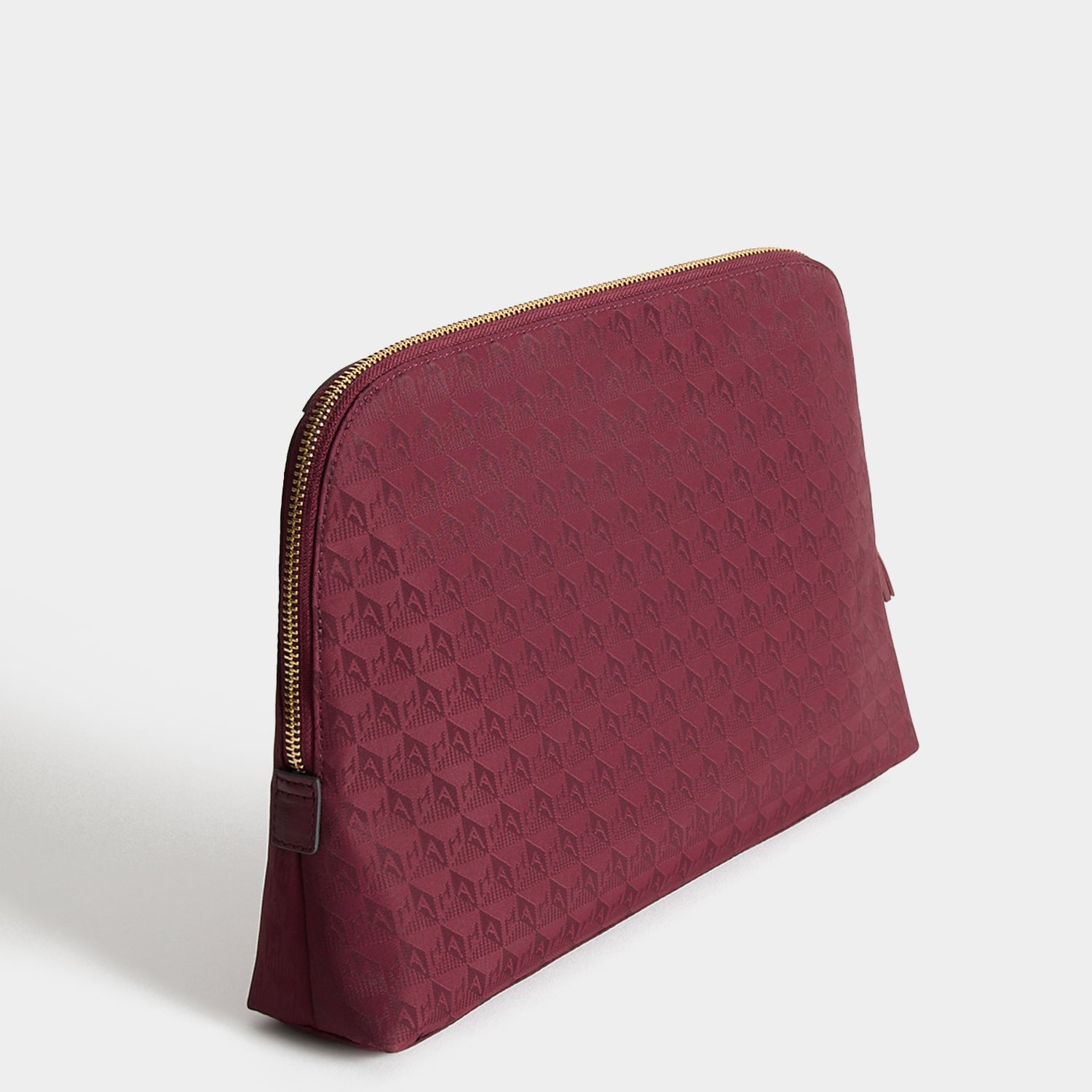 Logo Lotions and Potions Pouch -

          
            Jacquard Nylon in Medium Red -
          

          Anya Hindmarch US
