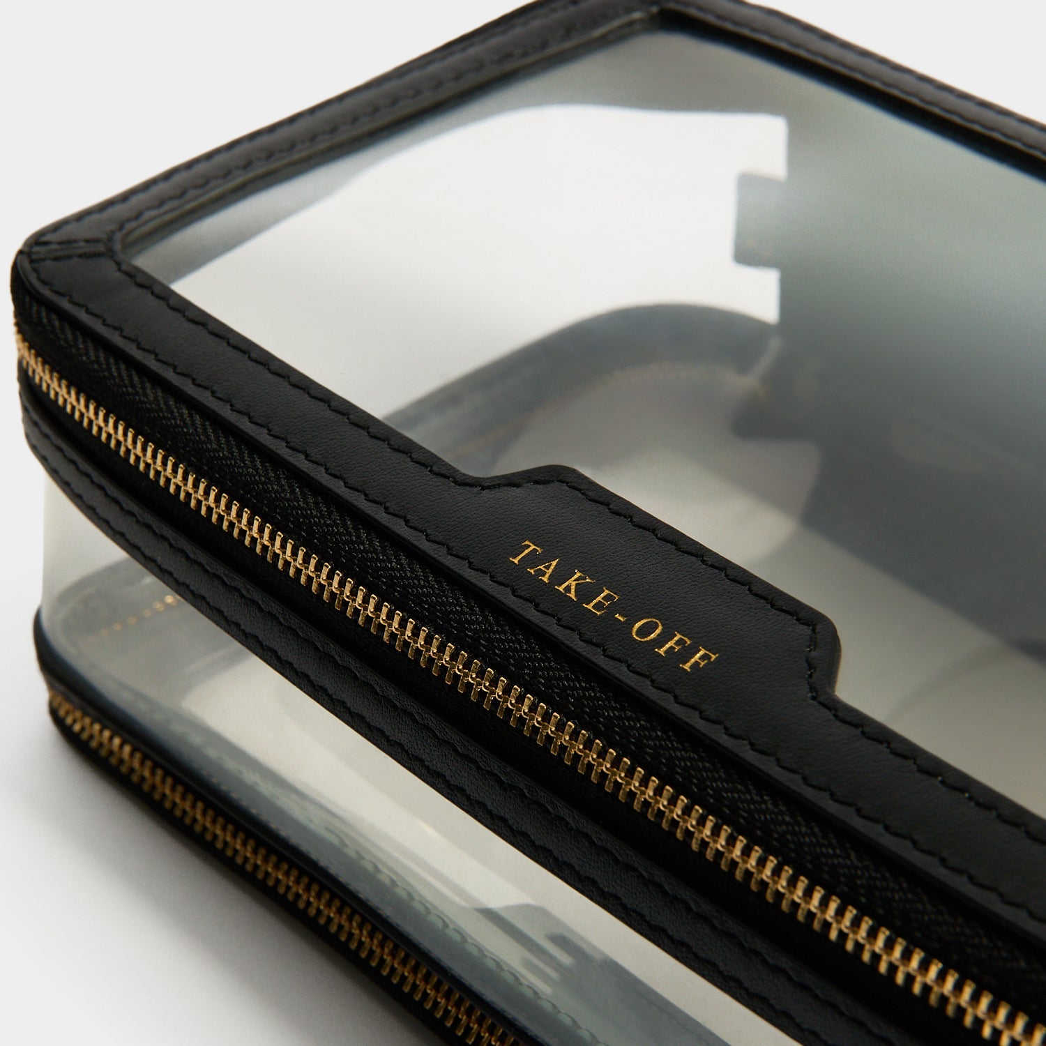 ANYA HINDMARCH クリアポーチ TAKE-OFF Logo In-Flight Case | Anya Hindmarch US