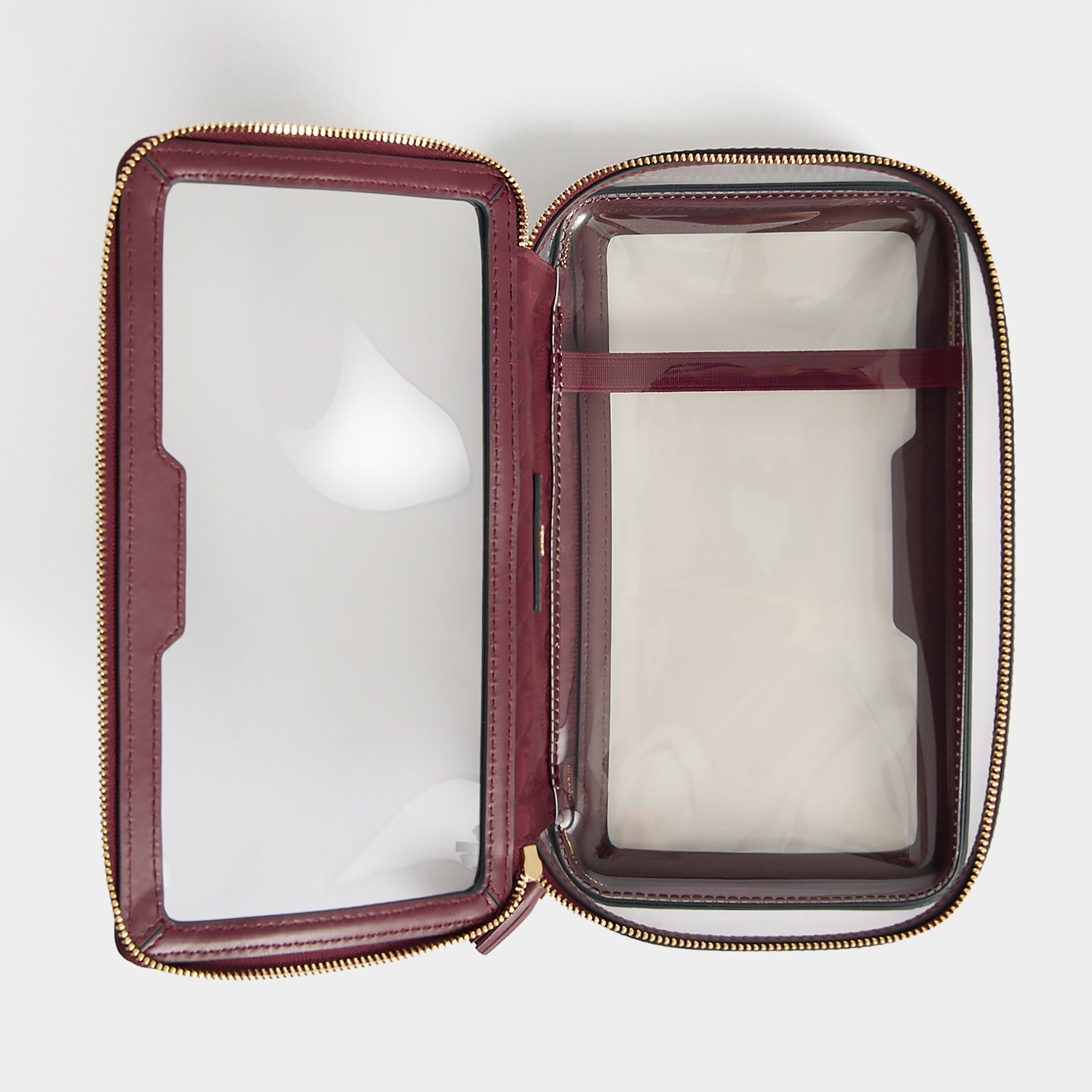 Logo In-Flight Case | Anya Hindmarch US