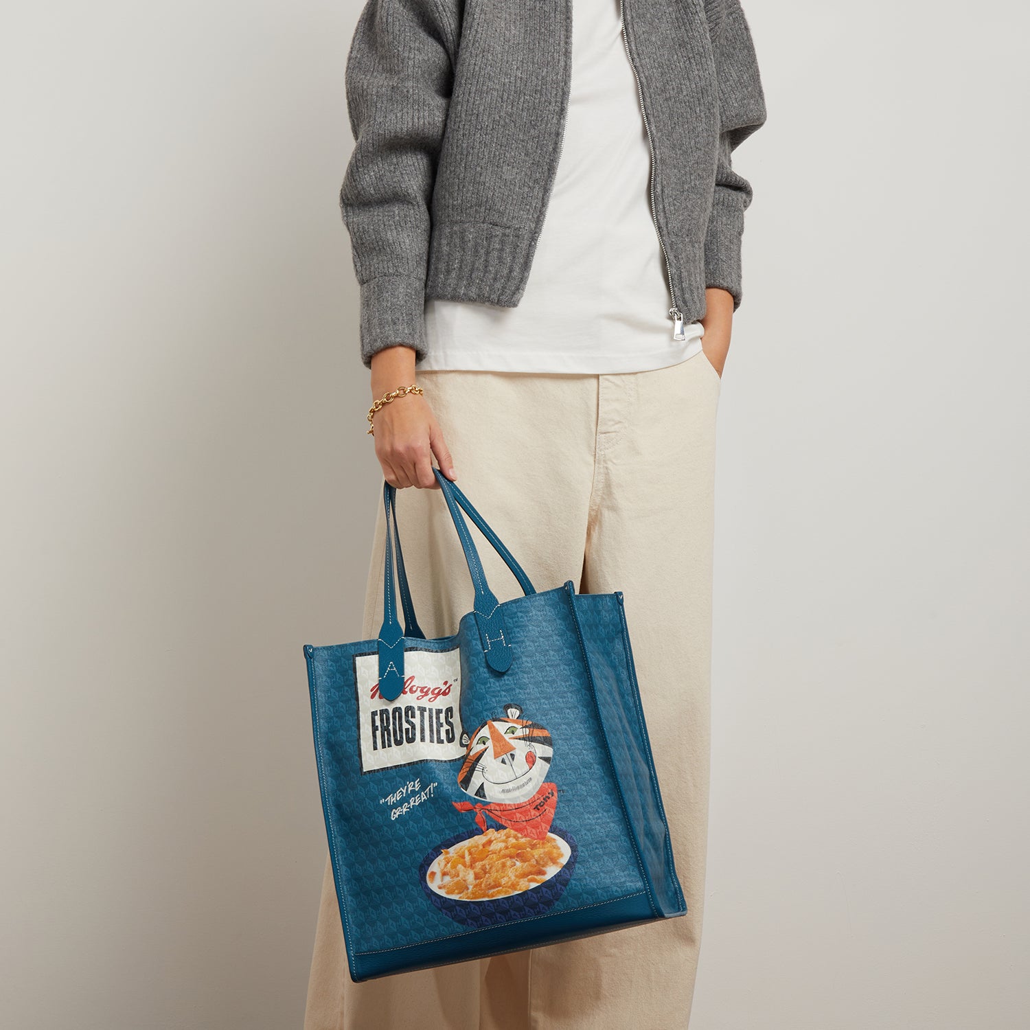 Anya Brands Frosties Tote -

                  
                    Recycled Canvas in Light Petrol -
                  

                  Anya Hindmarch US
