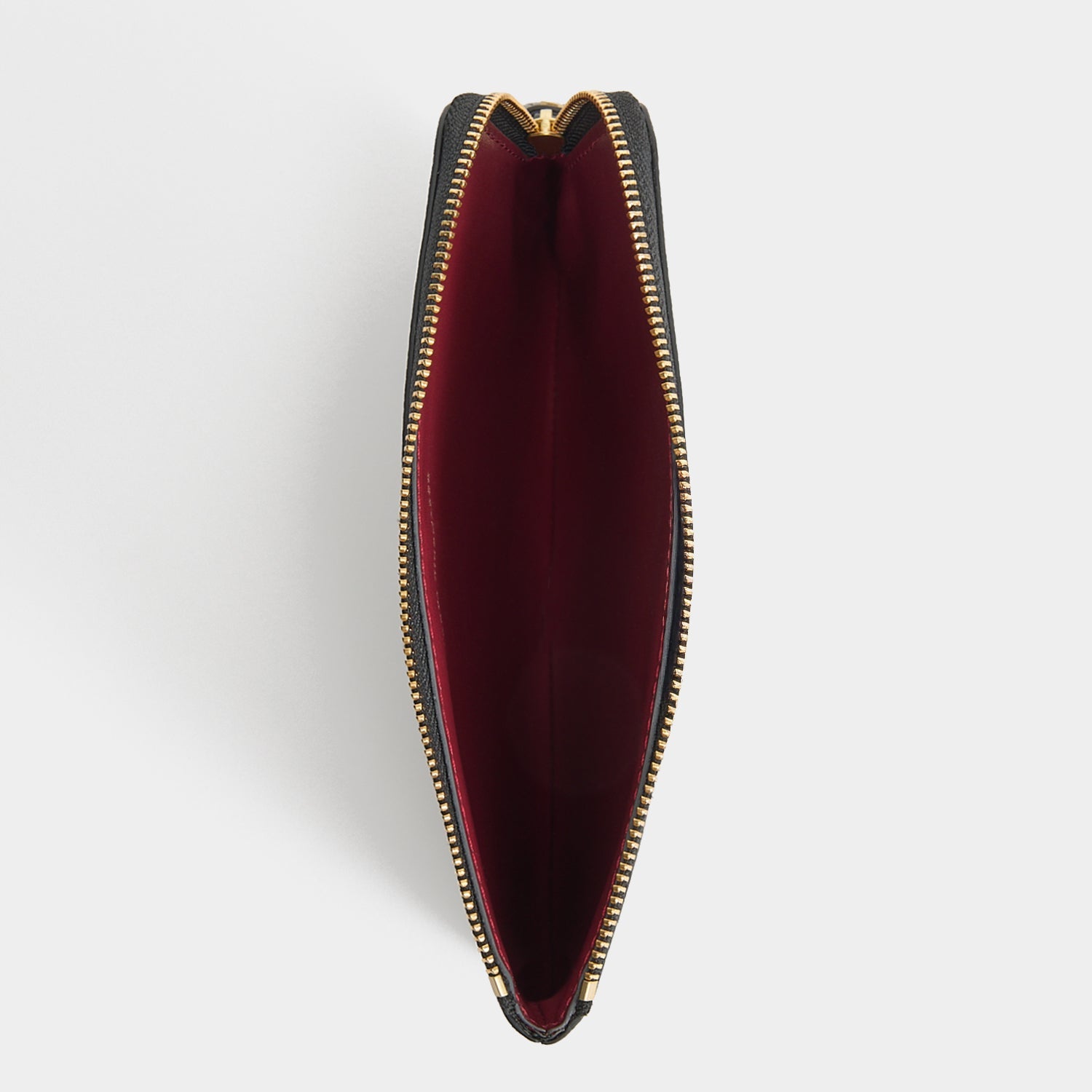 Eyes Loose Pocket -

          
            Capra Leather in Black -
          

          Anya Hindmarch US
