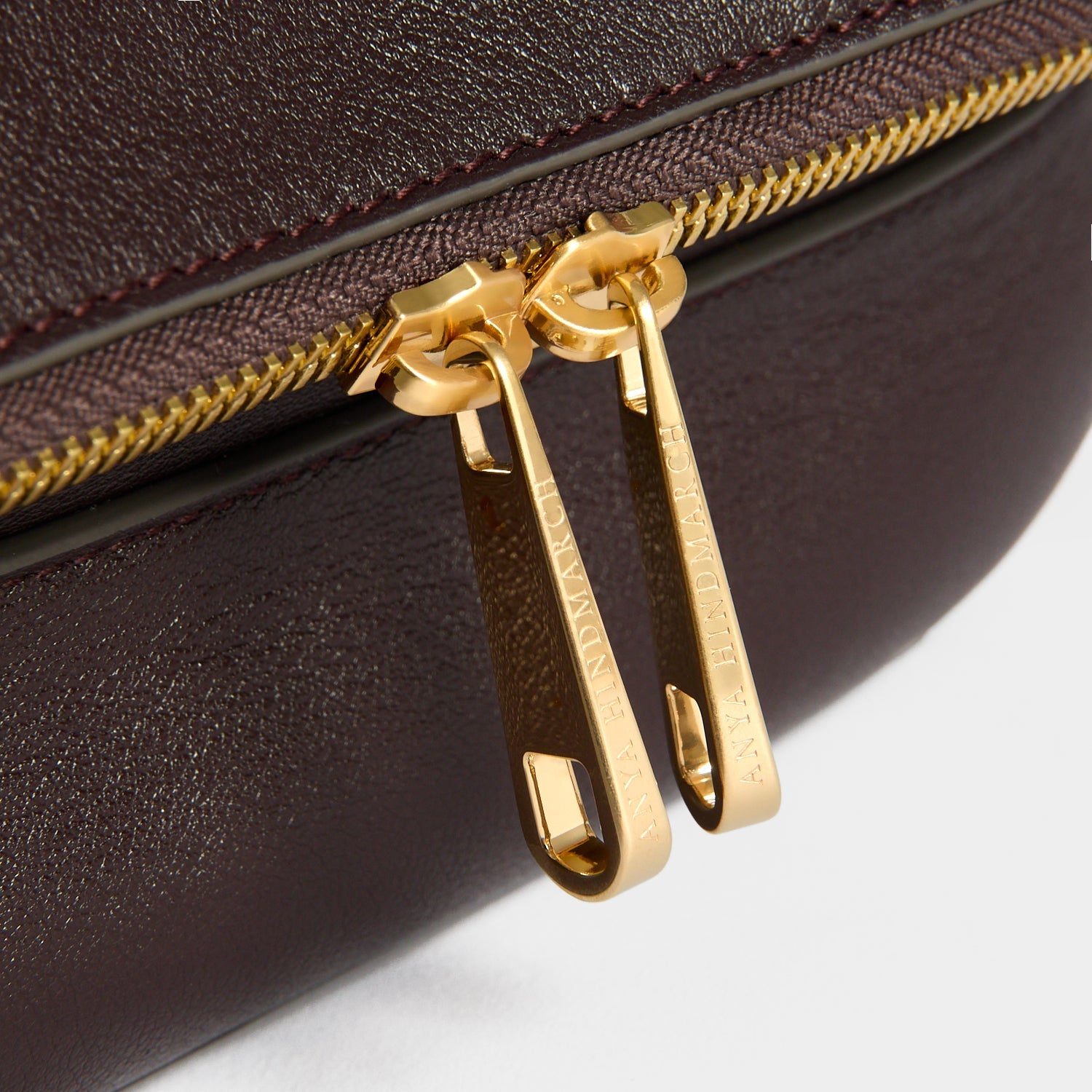Vere Shoulder Bag | Anya Hindmarch US