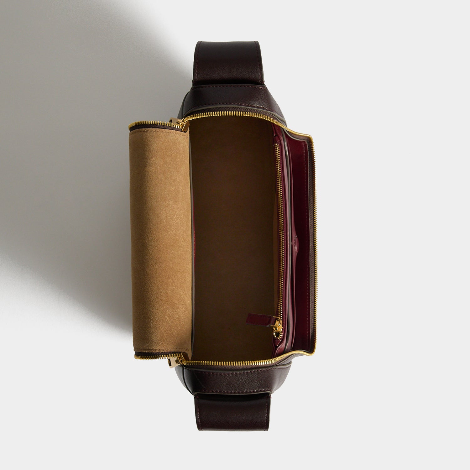 Vere Shoulder Bag | Anya Hindmarch US