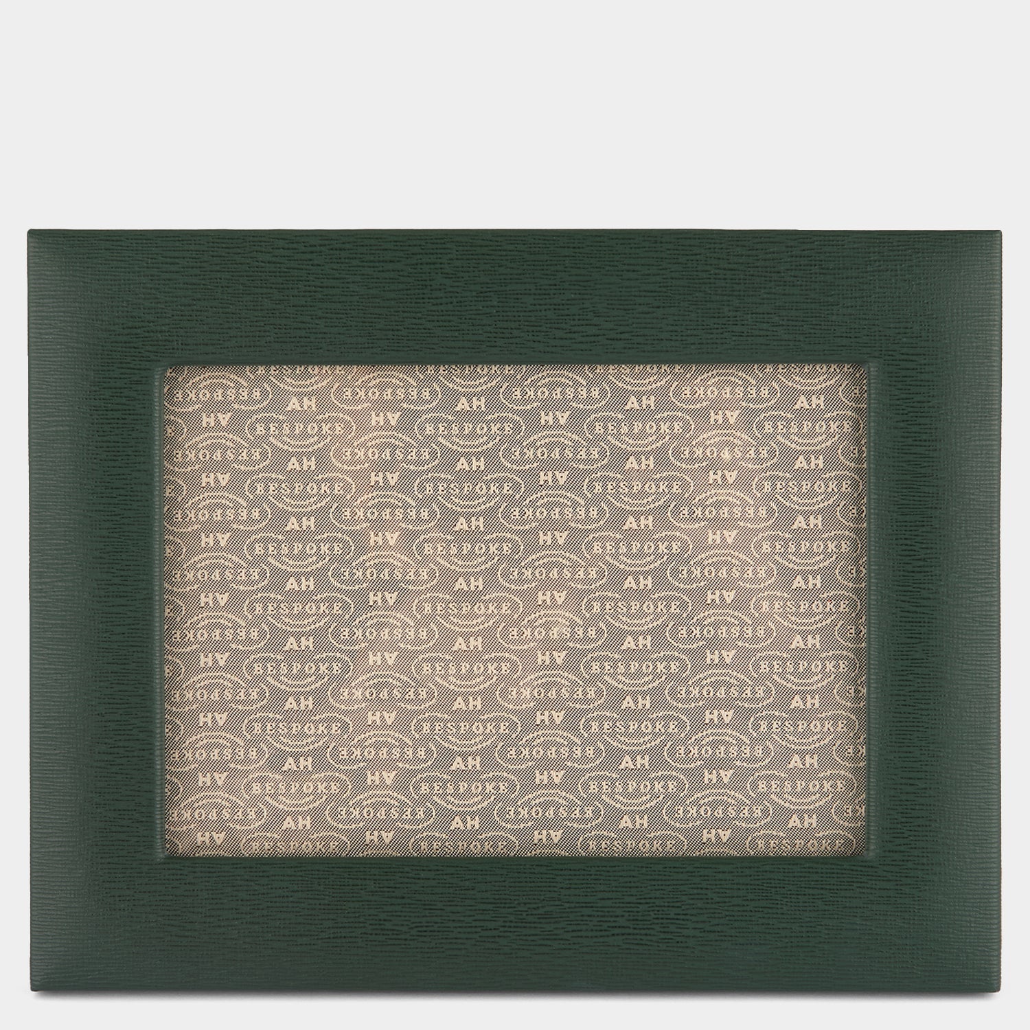 Bespoke Shaftesbury 5x7 Frame -

          
            London Grain in Forest Green -
          

          Anya Hindmarch US
