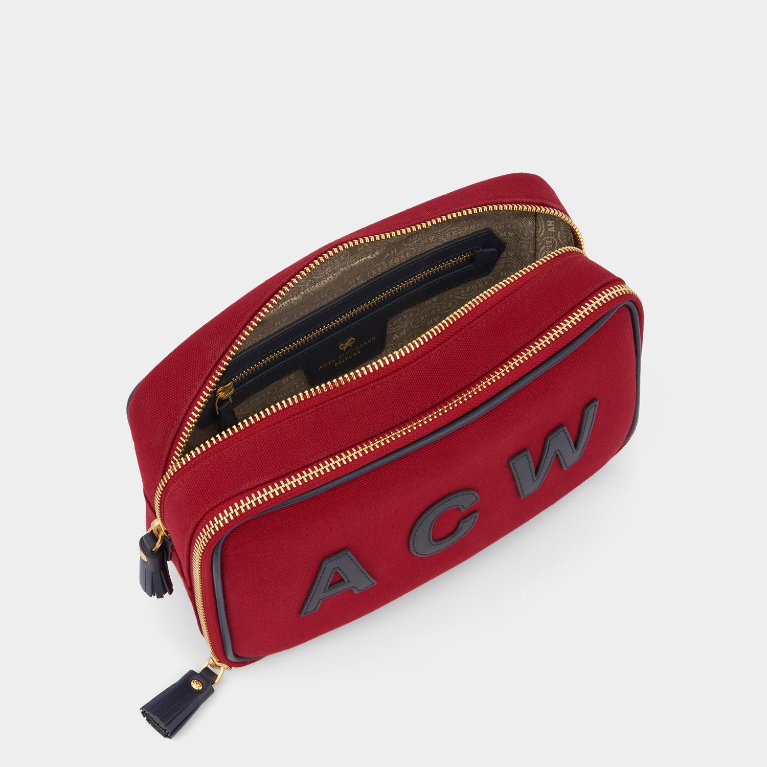 Bespoke Walton Washbag -

          
            Canvas/Smooth Leather in Vampire -
          

          Anya Hindmarch US
