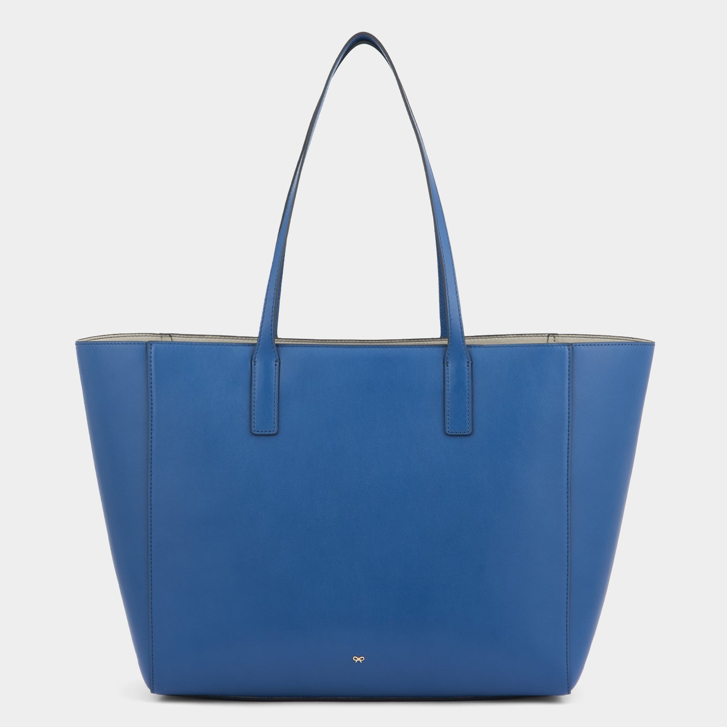 Have a Nice Day Ebury Tote -

          
            Smooth Leather in Blueberry -
          

          Anya Hindmarch US
