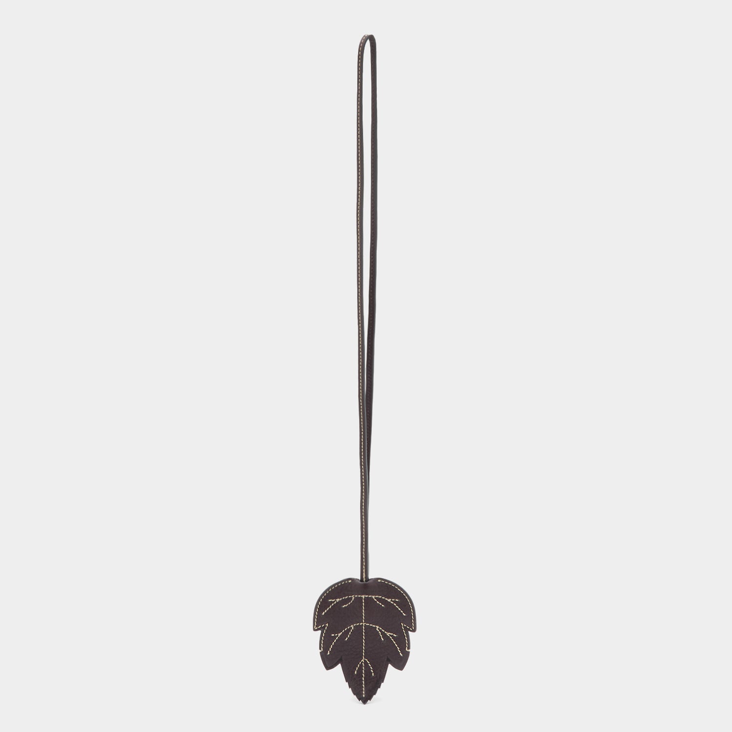 RTN Leaf Key Charm -

          
            Natural Grain Leather in Grape Purple -
          

          Anya Hindmarch US
