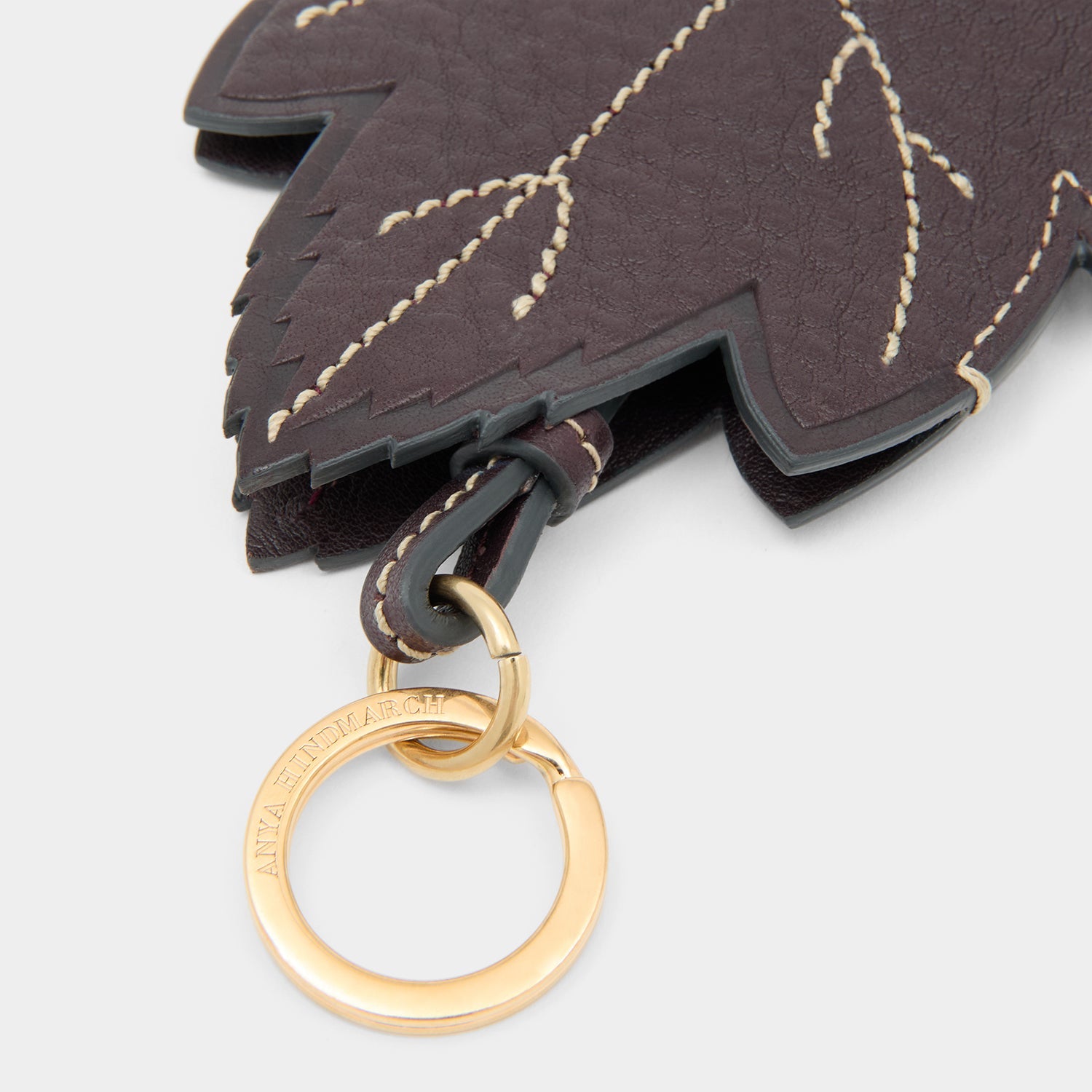 RTN Leaf Key Charm -

          
            Natural Grain Leather in Grape Purple -
          

          Anya Hindmarch US

