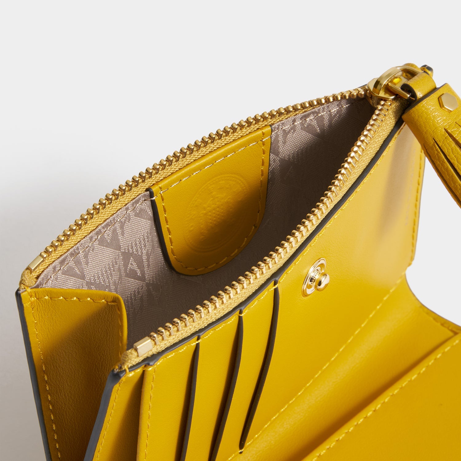 ANYA HINDMARCH ゴールド ケース　財布 Anya Brands Coco Pops Folding Wallet | Anya Hindmarch US