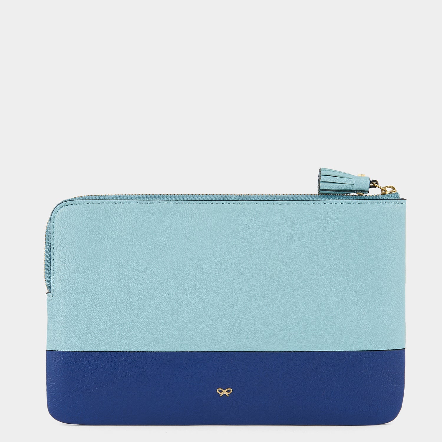 Peanuts Snoopy Zip Loose Pocket -

          
            Capra Leather in Mayan Blue -
          

          Anya Hindmarch US
