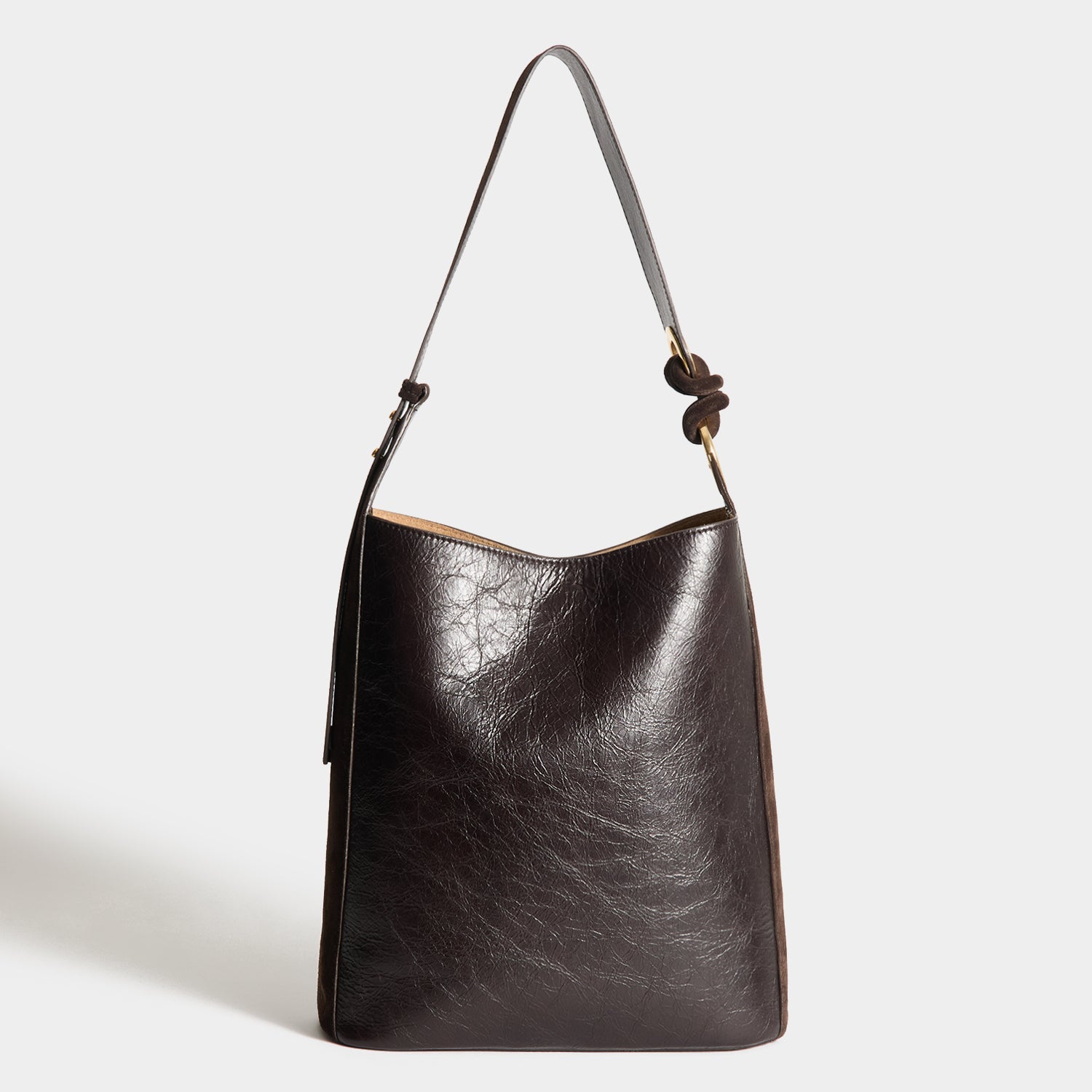 Ringo Chesterfield Shoulder Bag -

          
            Calf leather in Chocolate brown -
          

          Anya Hindmarch US
