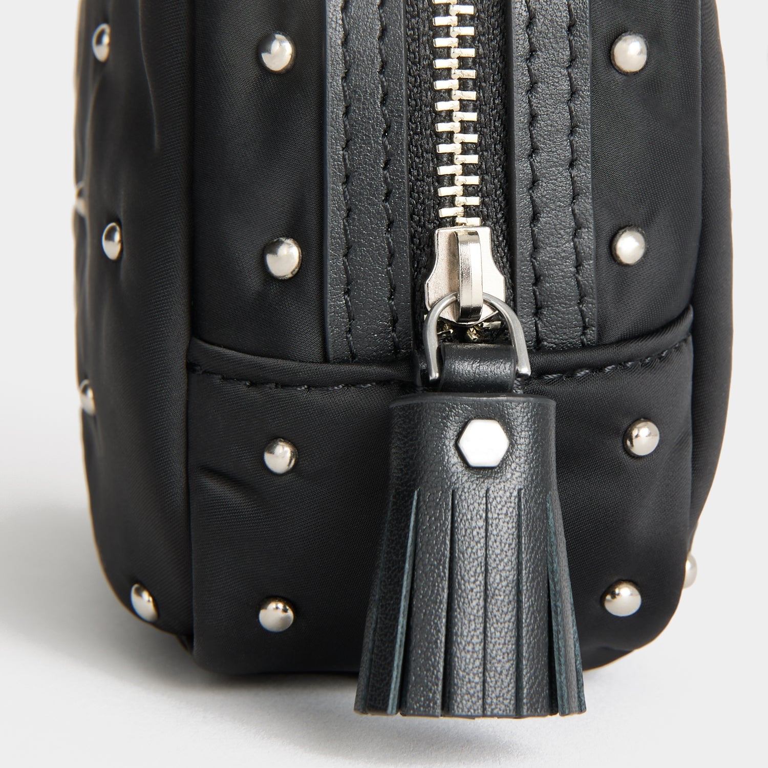 Studs Important Things Pouch -

          
            Recycled Satin/Calf Leather in Black -
          

          Anya Hindmarch US
