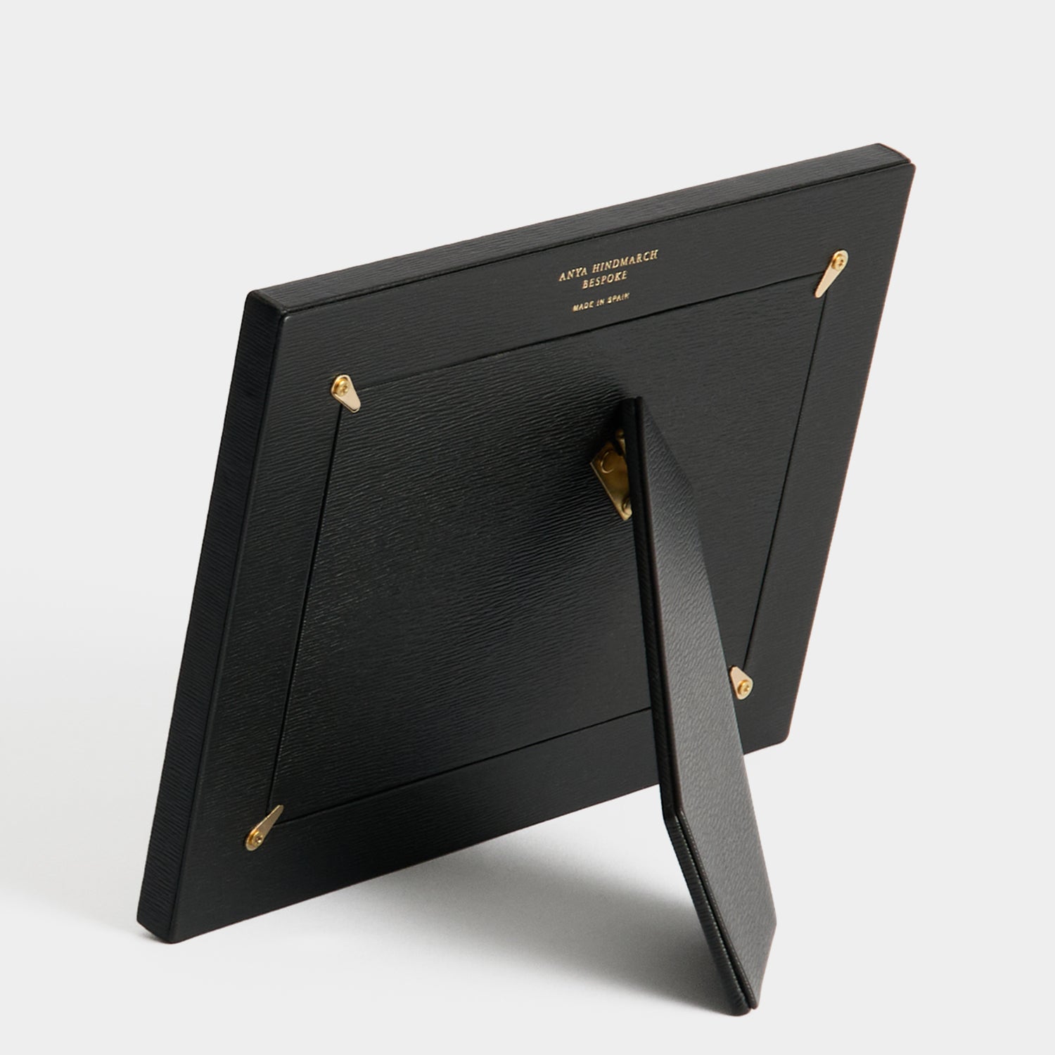 Bespoke Shaftesbury 6x4 Frame -

          
            London Grain in Black -
          

          Anya Hindmarch US
