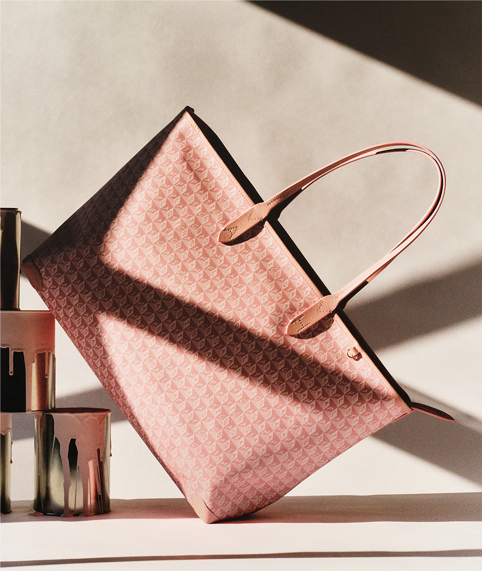 About Anya | Anya Hindmarch US