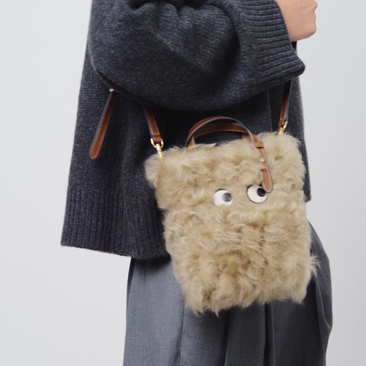 N/S Mini Eyes Shearling Tote -

          
            Shearling/Smooth Leather in Taupe -
          

          Anya Hindmarch US
